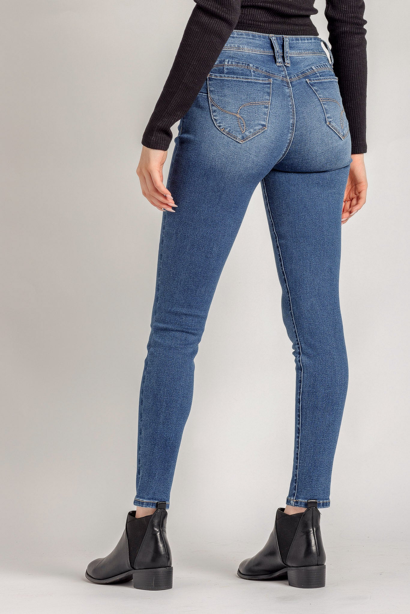 Jean skinny YMI Wannabettabutt fini moyen taille mi-haute