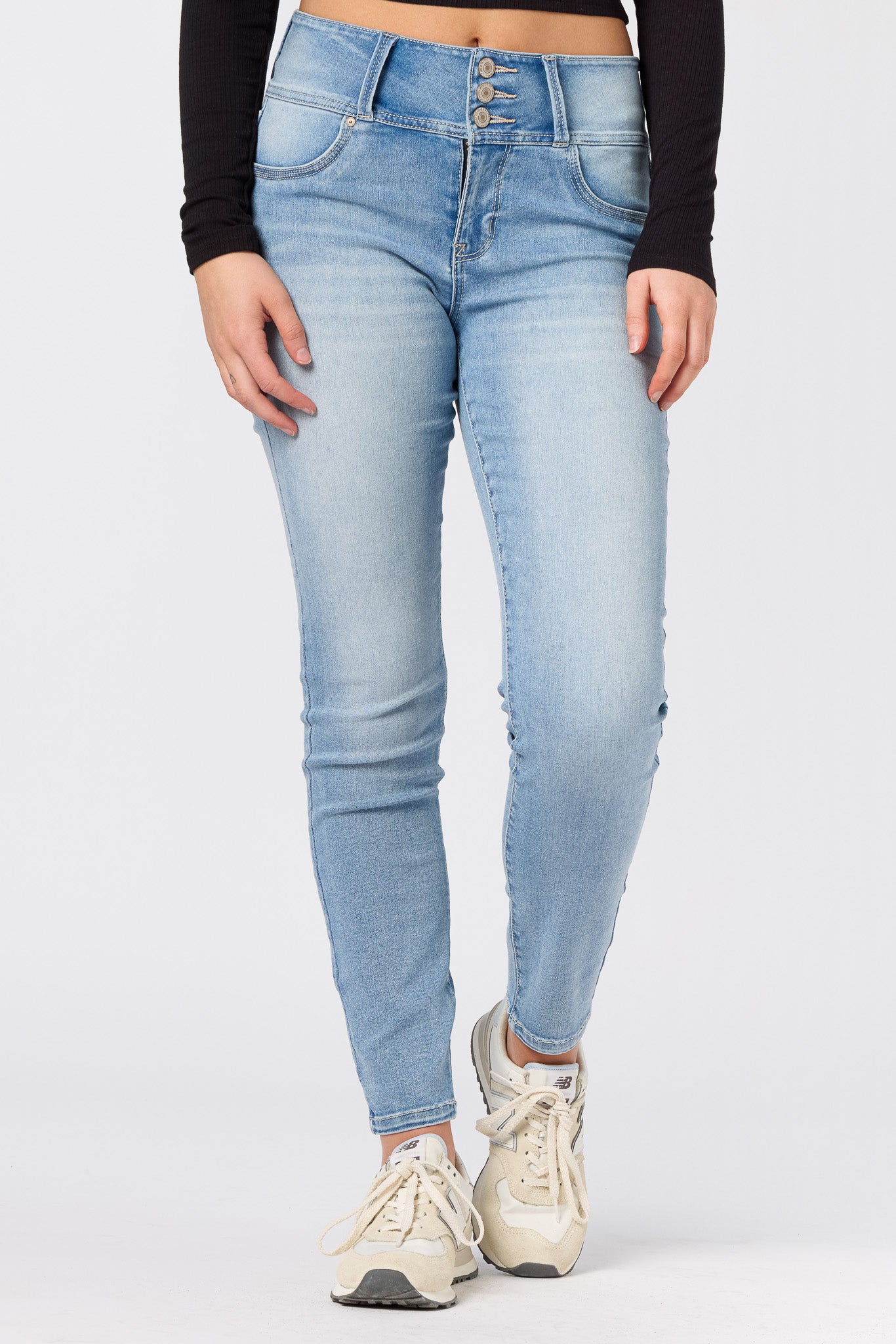 WallFlower InstaSoft Ariel Wash Sassy Skinny High-Rise Jegging