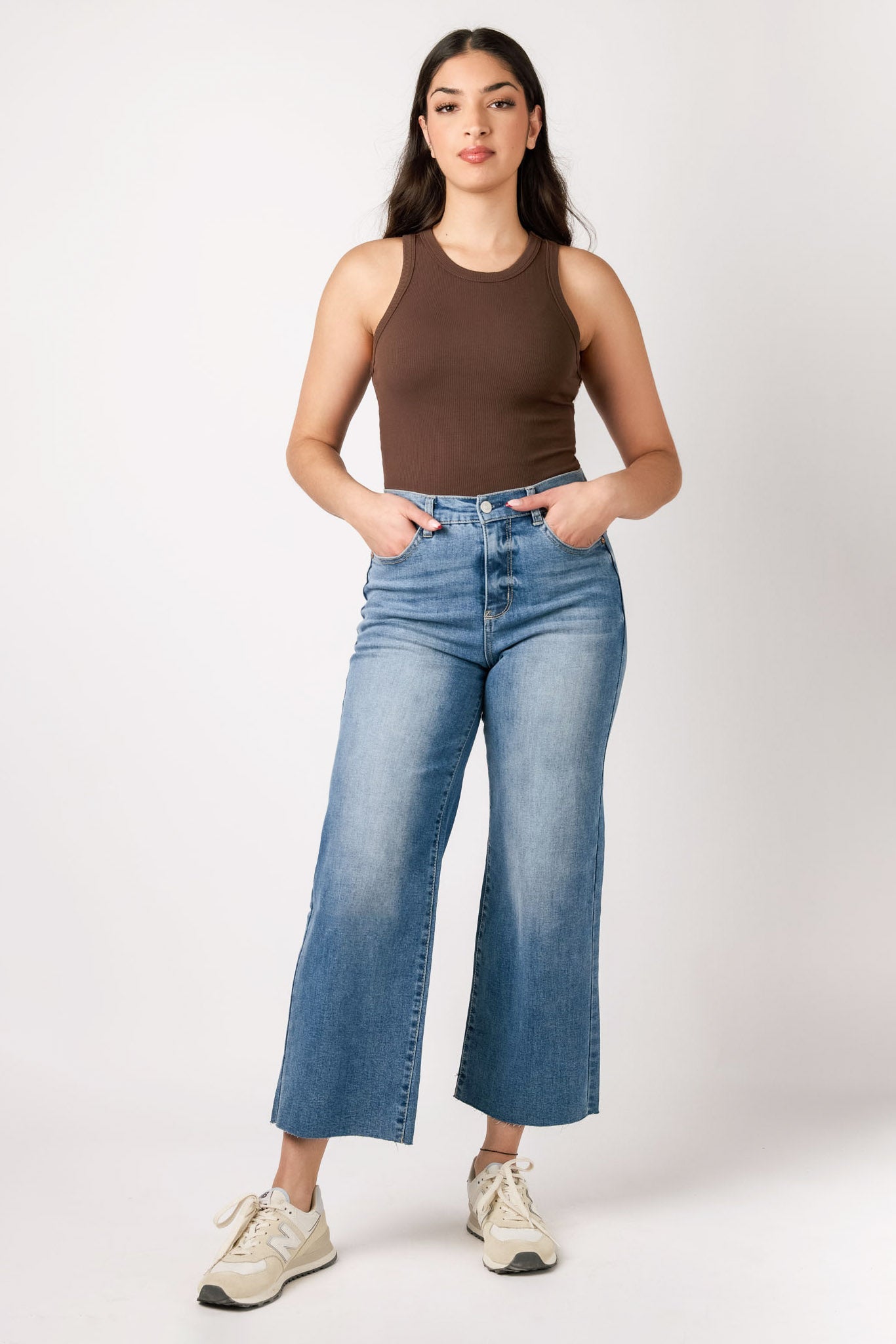 WallFlower Bella Wash Fearless Curvy Super-High-Rise Ankle Wide-Leg Jean