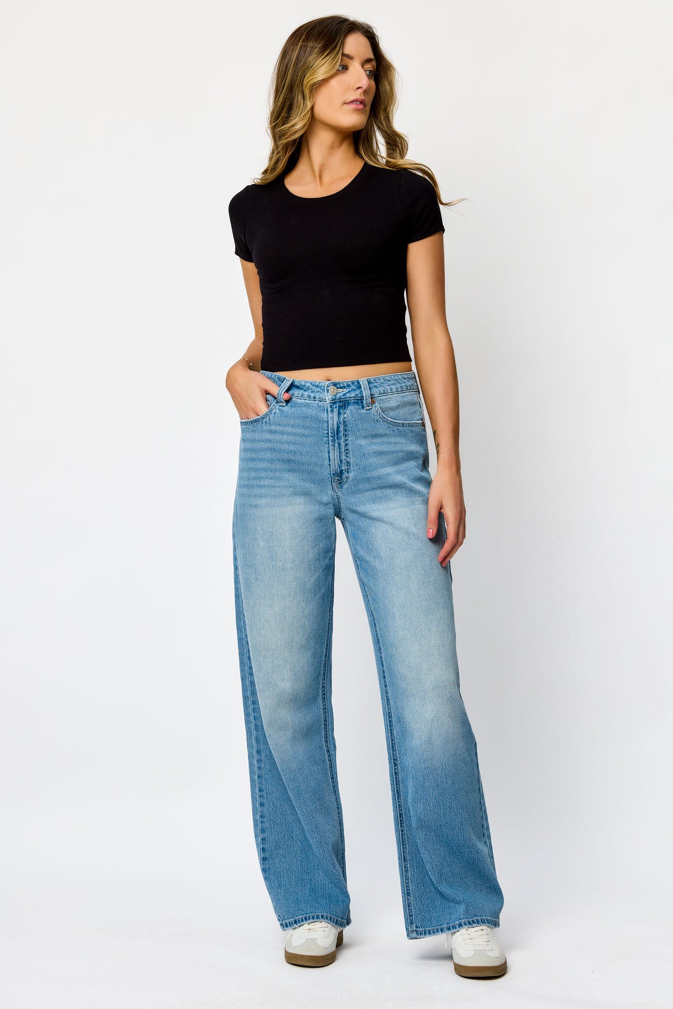 Jean WallFlower à jambe large et taille haute délavé Isodora Insta-Vintage
