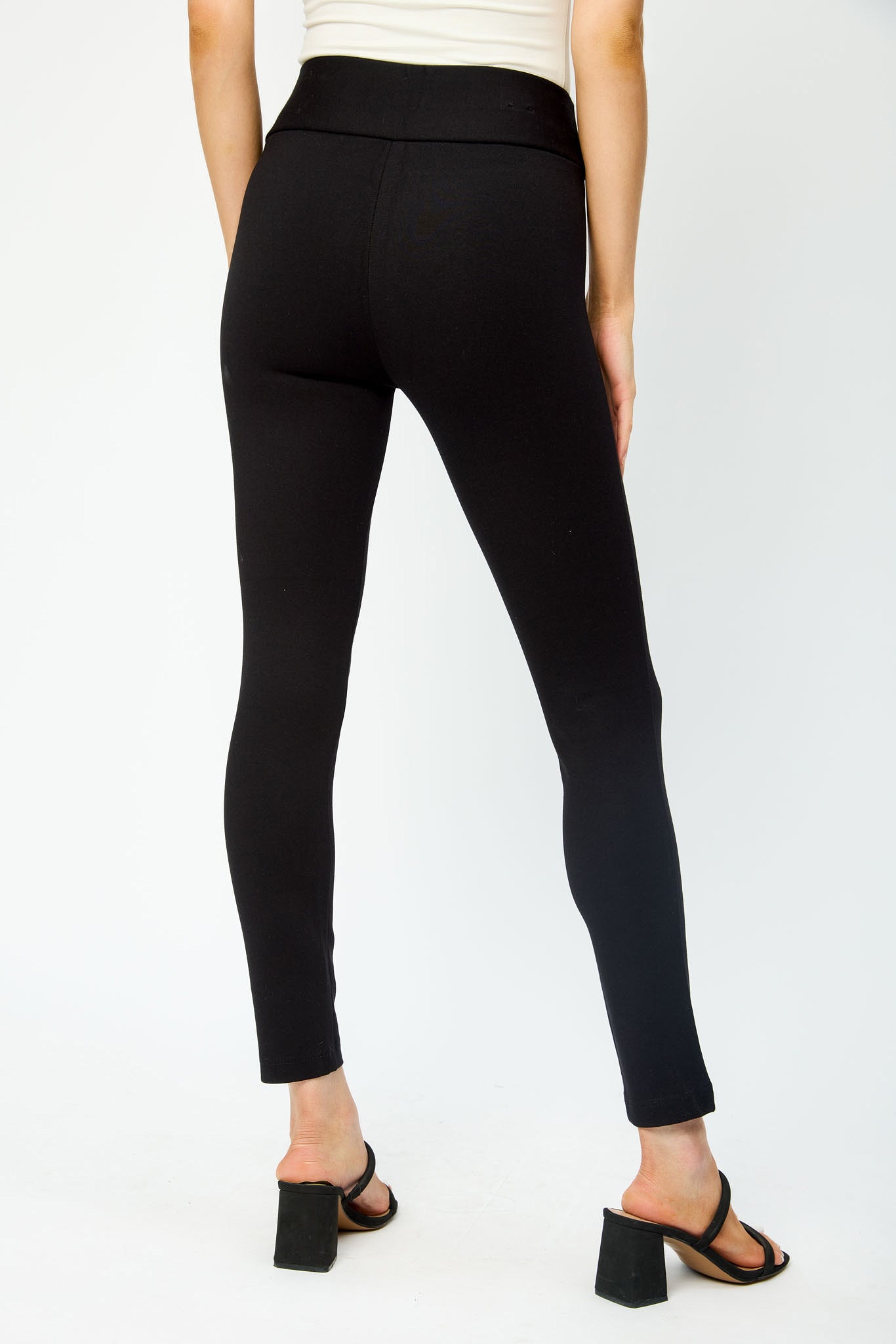 Pantalon écourté Seriously Slimming© avec bande élastique large