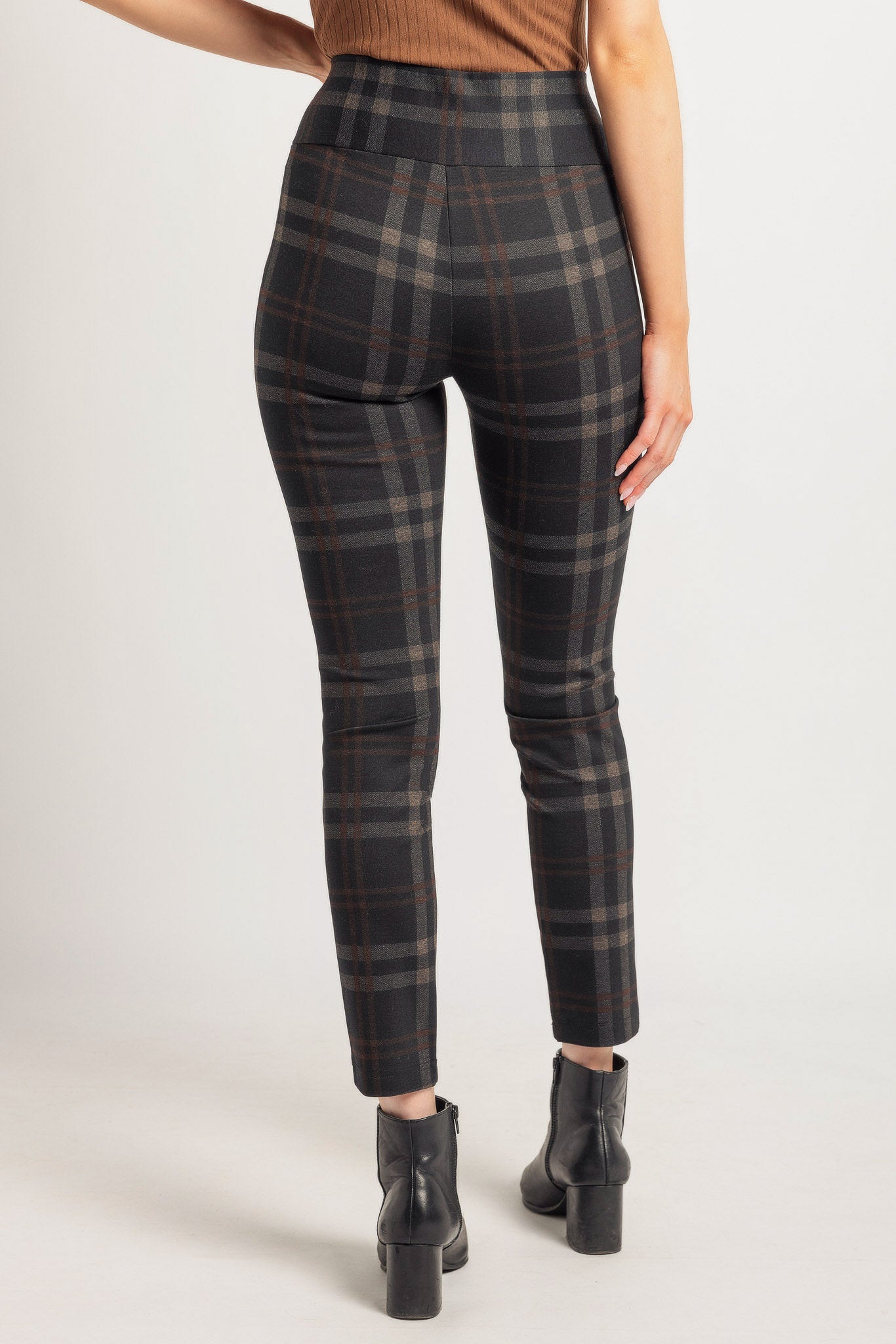 Kylie Plaid Seriously Slimming Skinny Pant