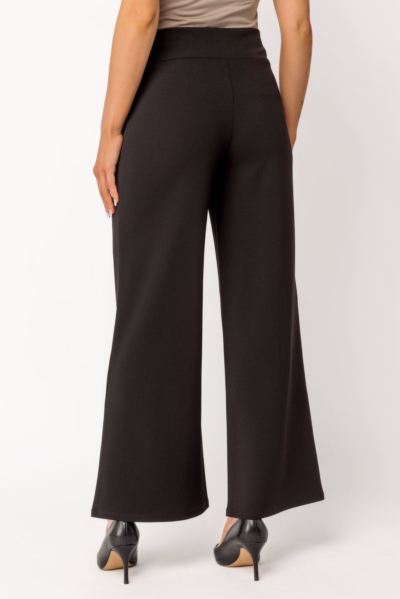 Wide Leg Pants with Short Inseam