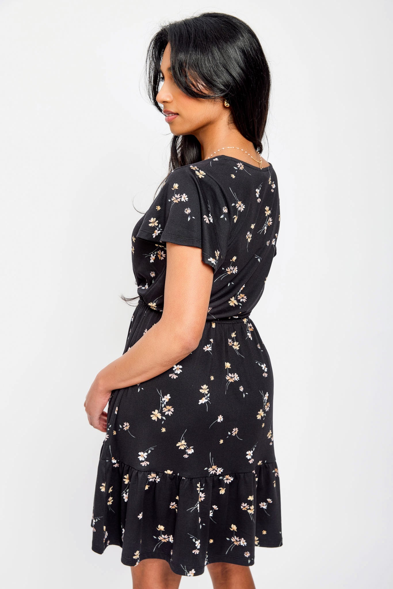 Daisy-Print Flutter-Sleeve V-Neck Dress