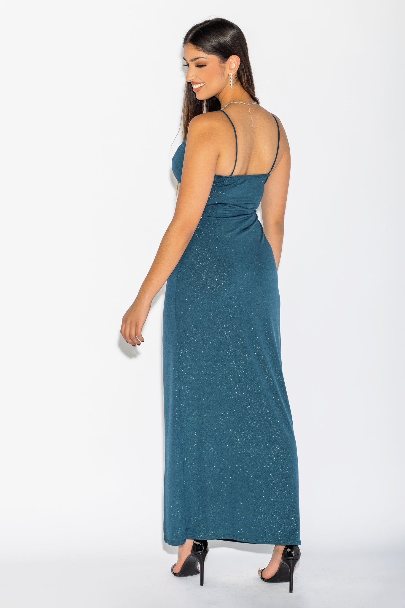 Robe longue pailletée à bretelles fines