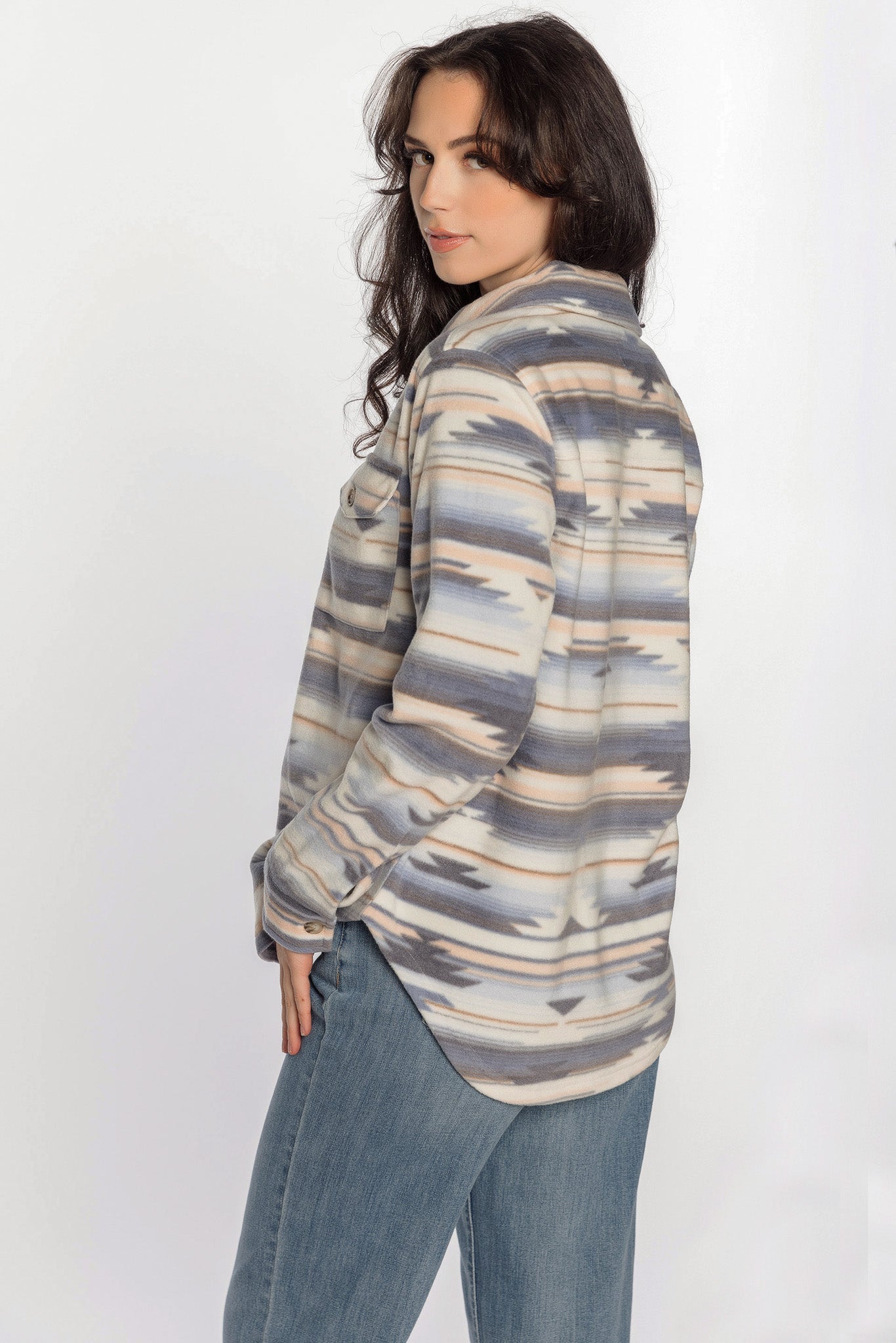 Wallflower Taylor Abstract Polar Fleece Shacket