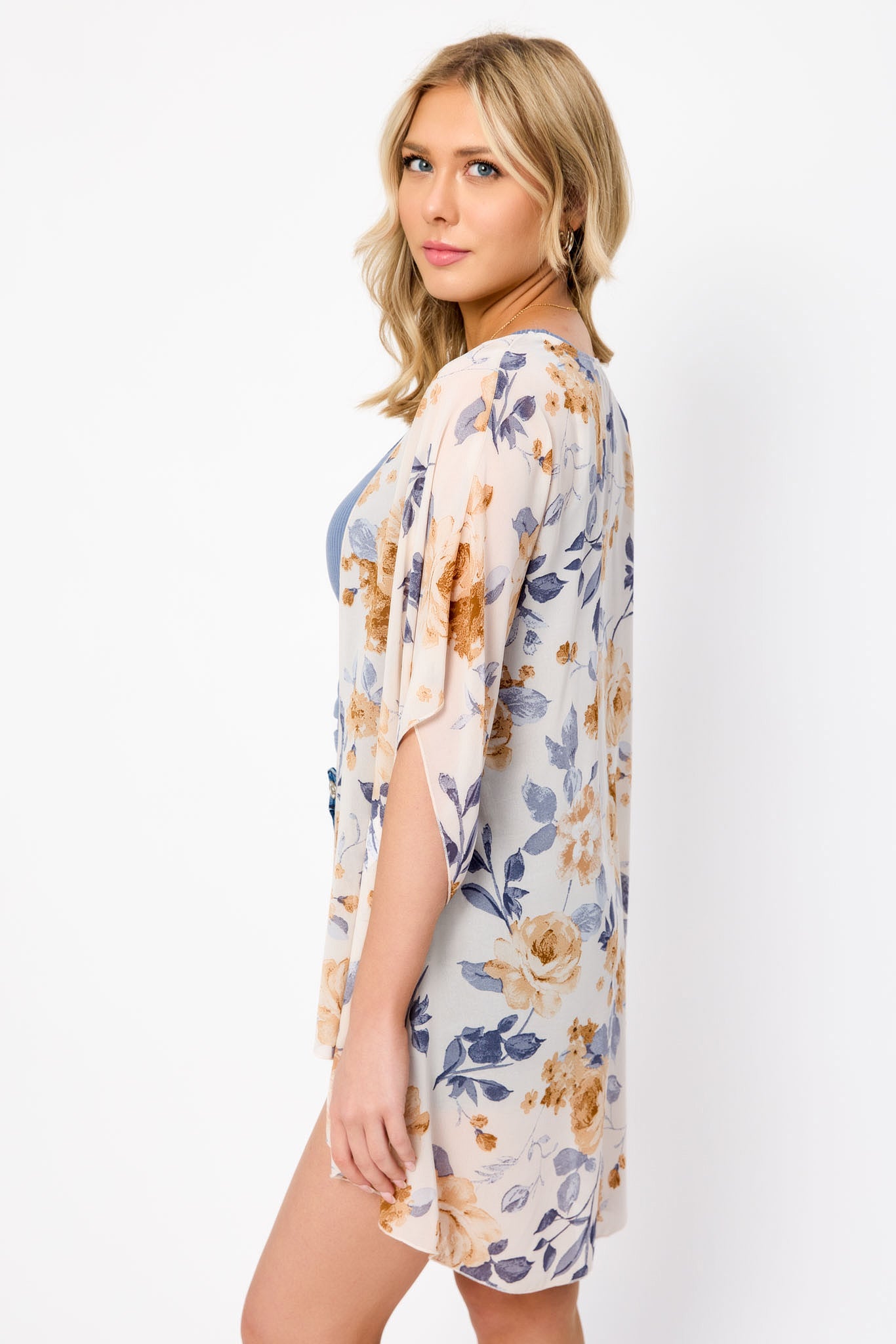 Kimono floral en mousseline de soie