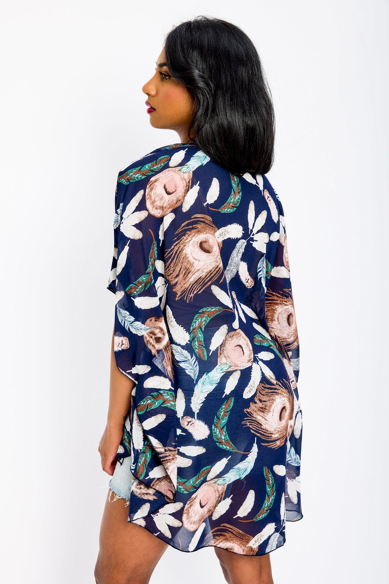 Kimono à motif de plumes en mousseline de soie
