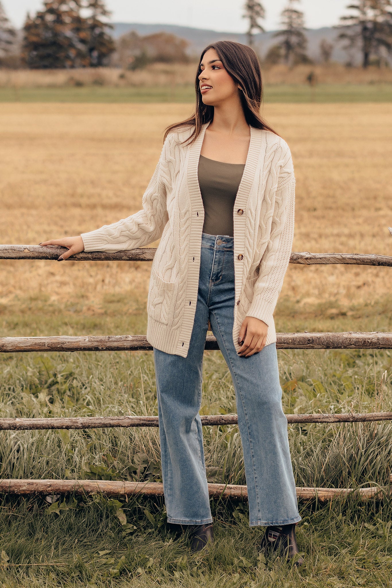 Cardigan grand-père en tricot torsadé
