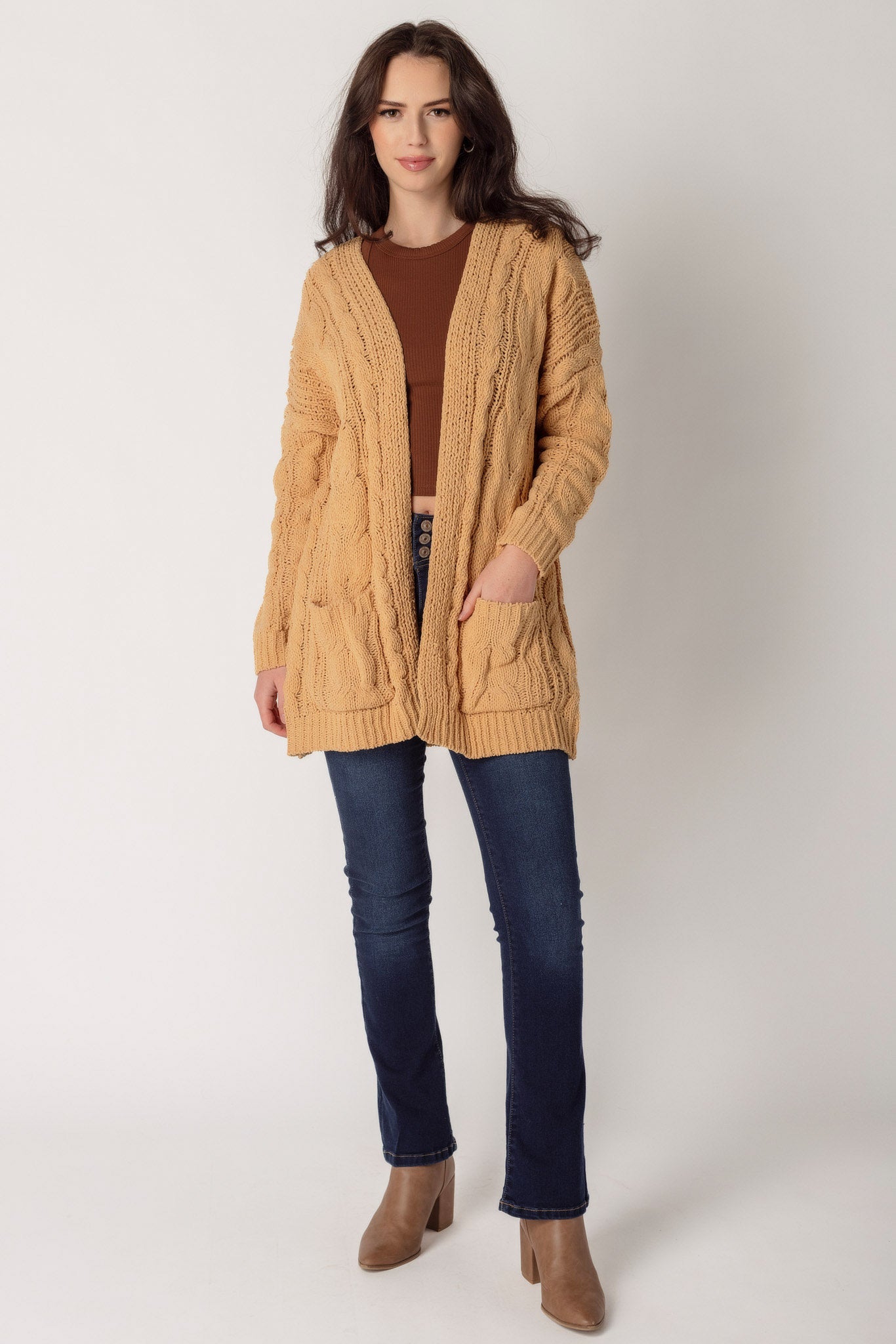 Cardigan ouvert en tricot torsadé en chenille