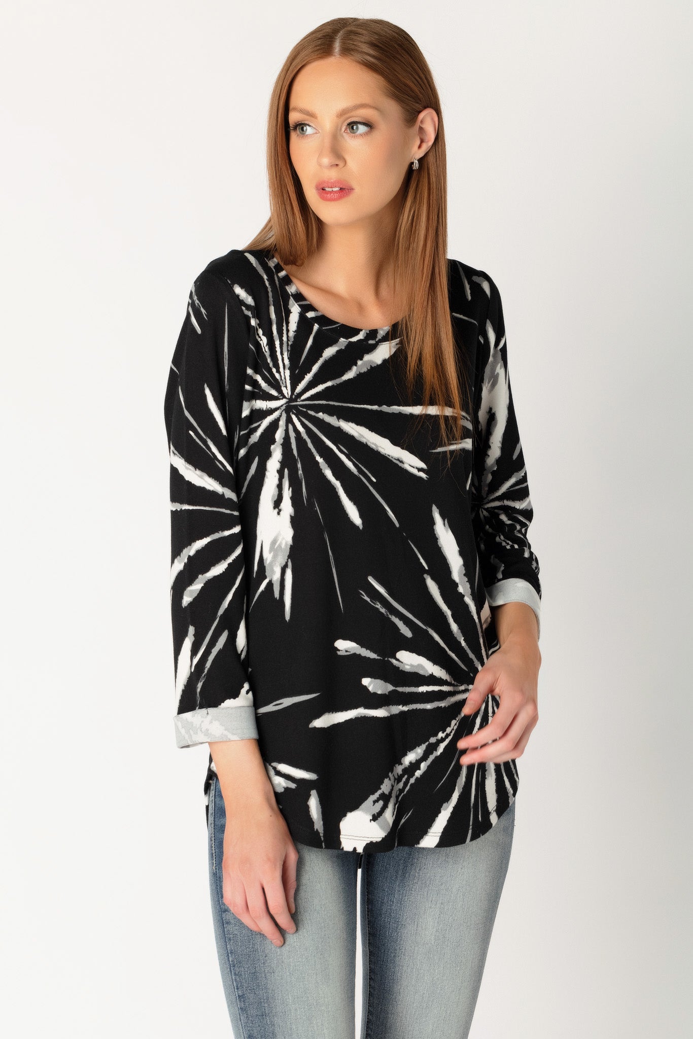 Abstract Sweater with 3/4 Sleeves