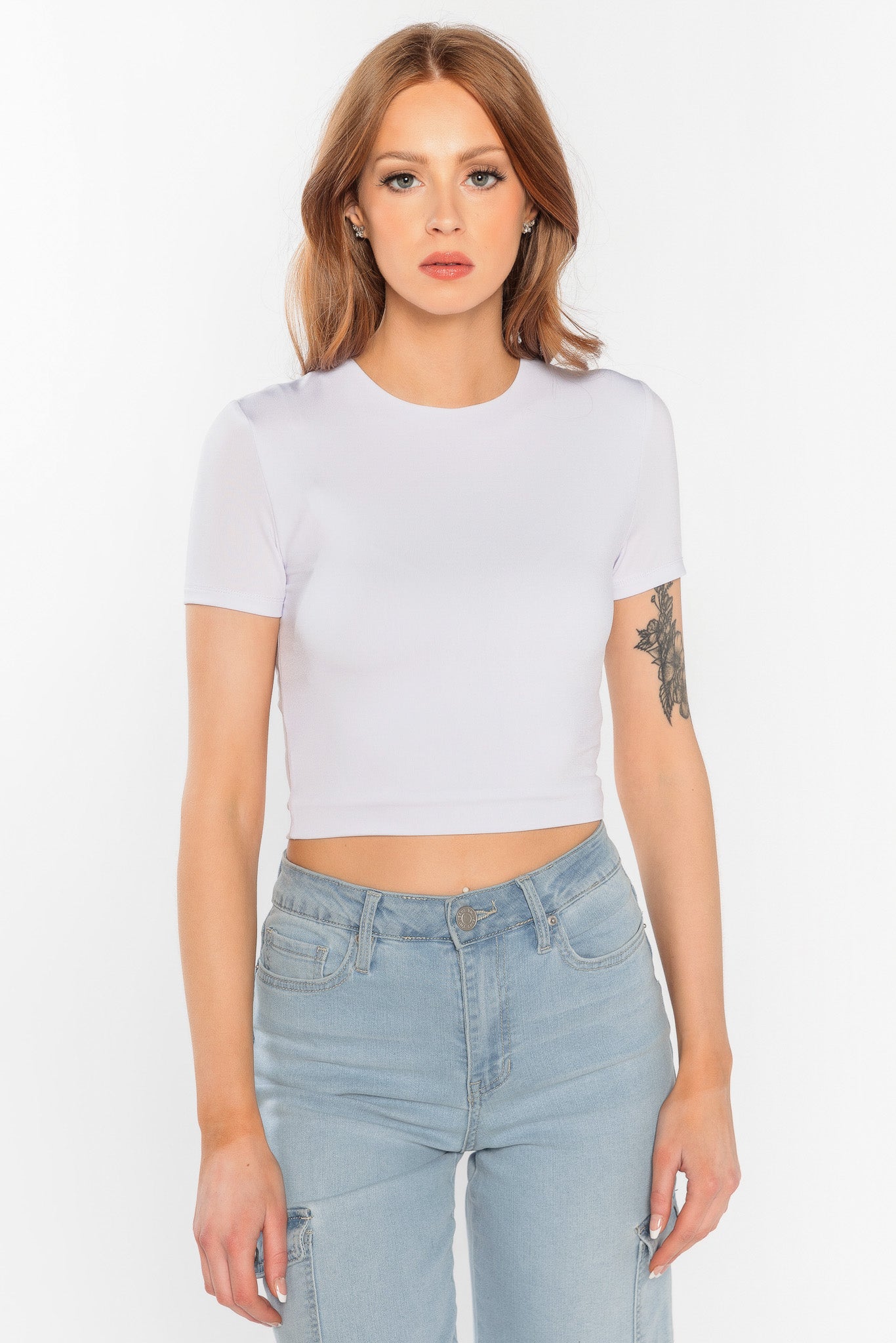 T-shirt écourté manches courtes col rond