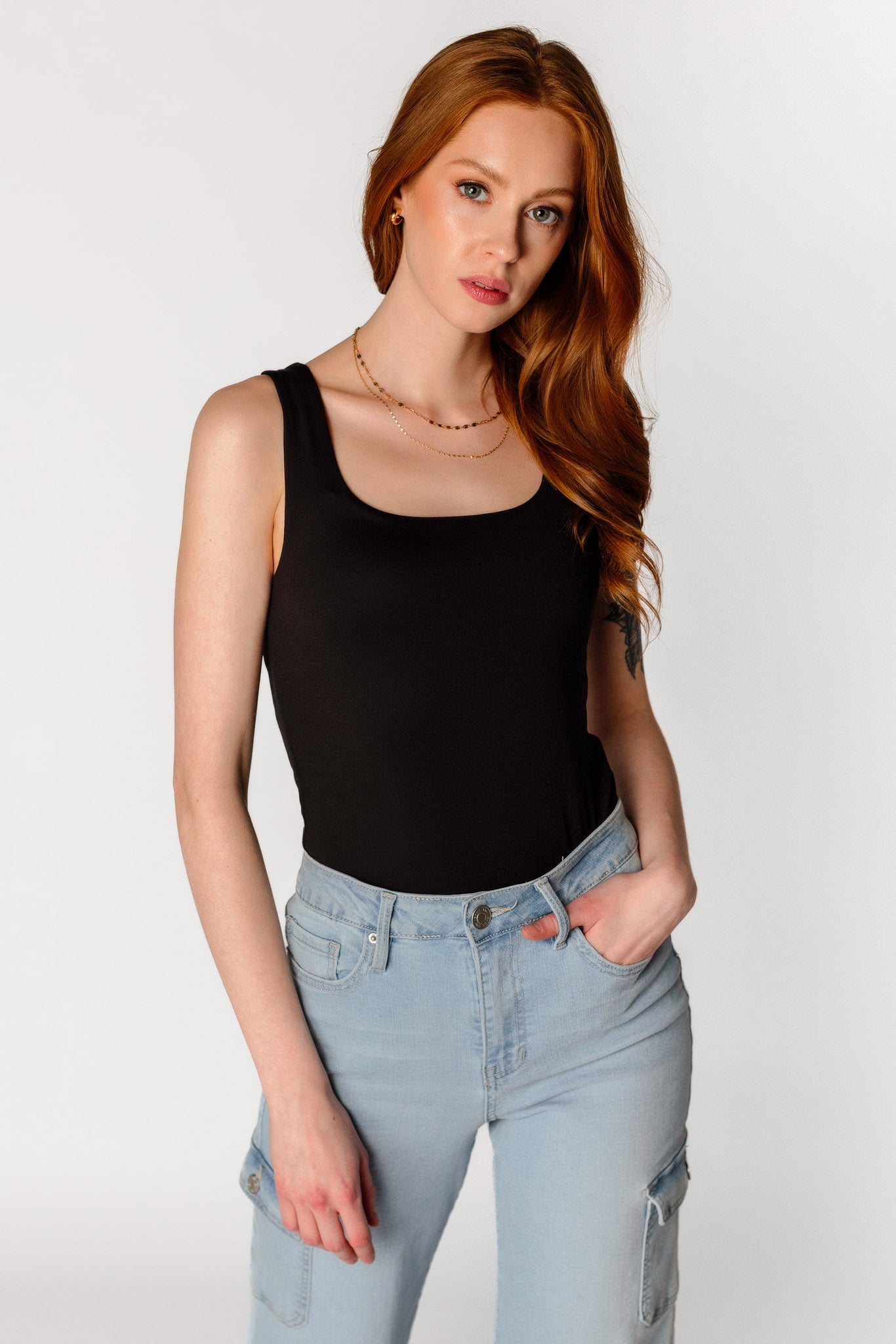 Camisole brossée double épaisseur à col carré