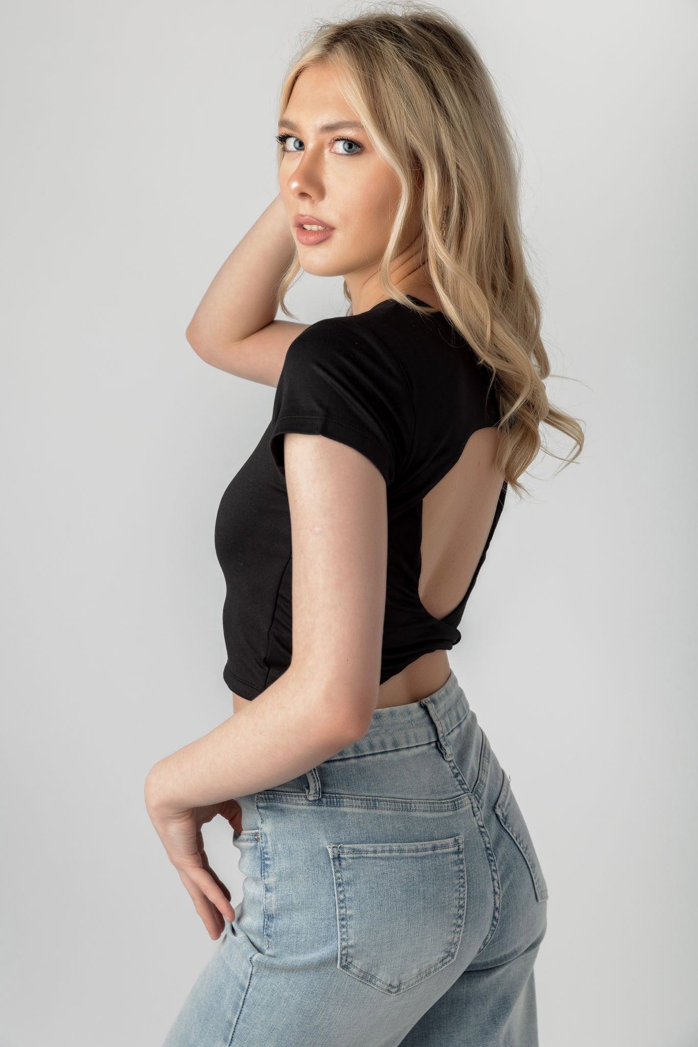 Short Sleeve Open Back Crewneck Tee