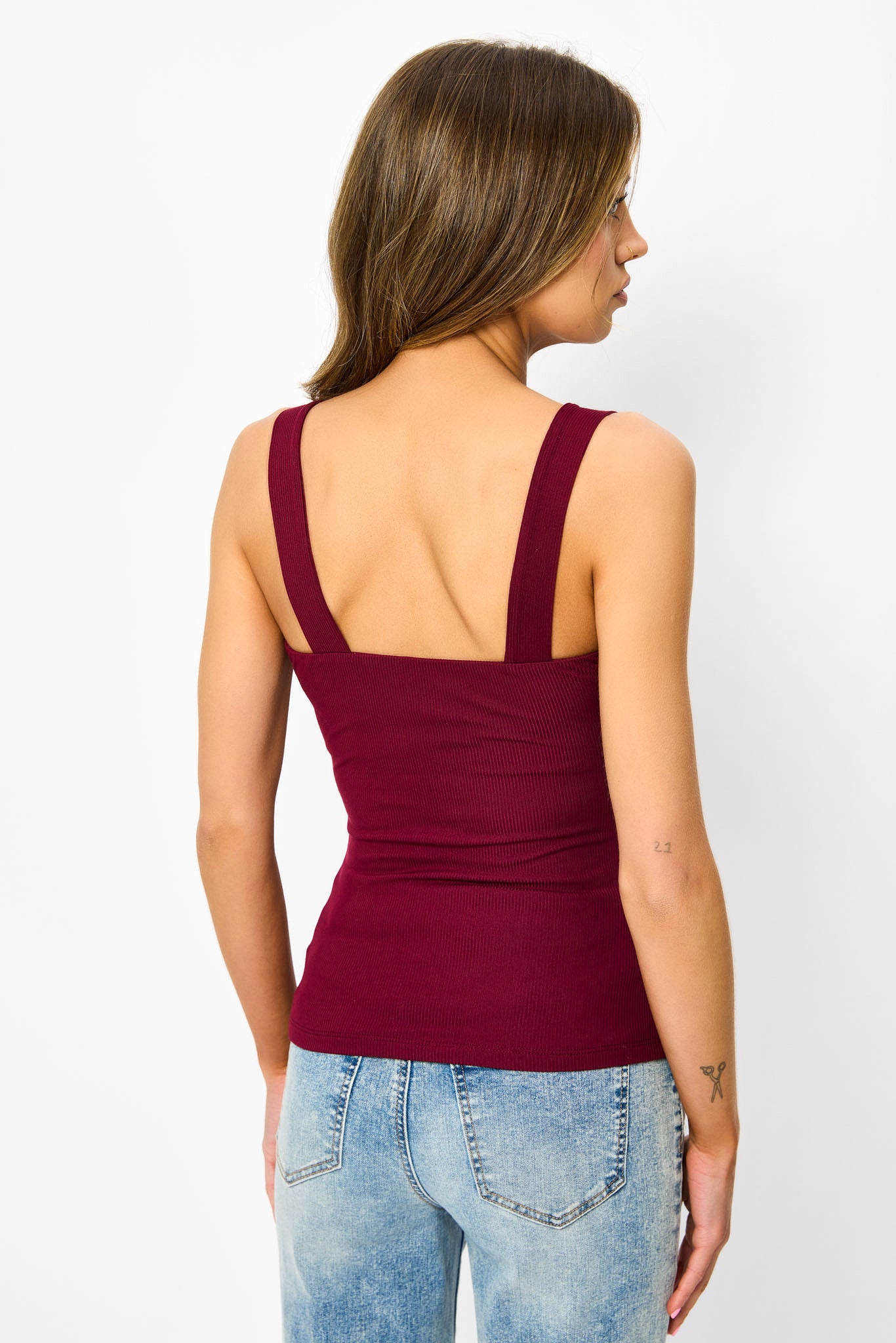 Camisole côtelée à double épaisseur et col rond