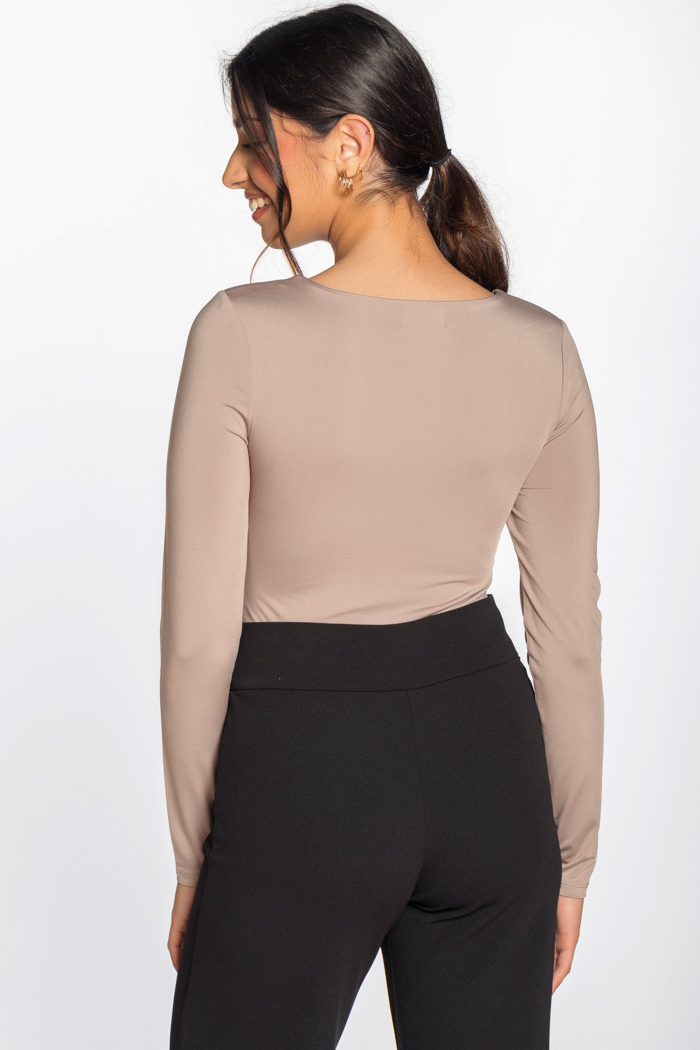Chemise torsadée sur le devant