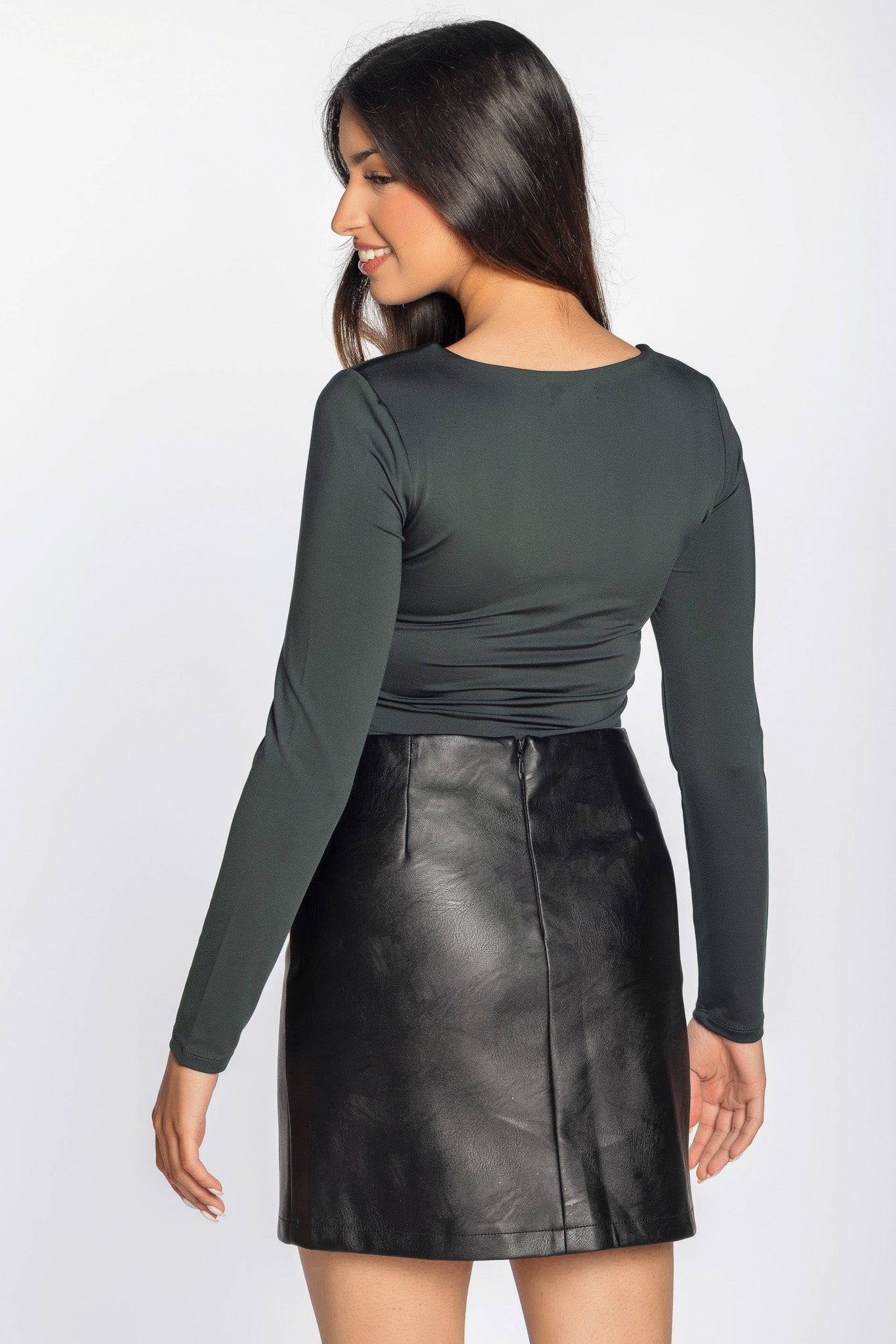 Chemise torsadée sur le devant