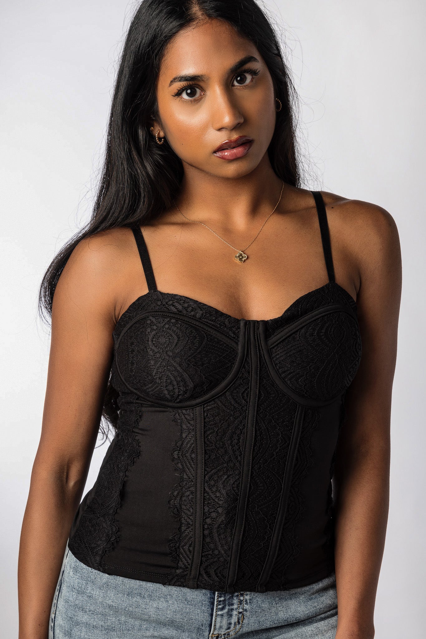 Bustier corset avec dentelle festonnée