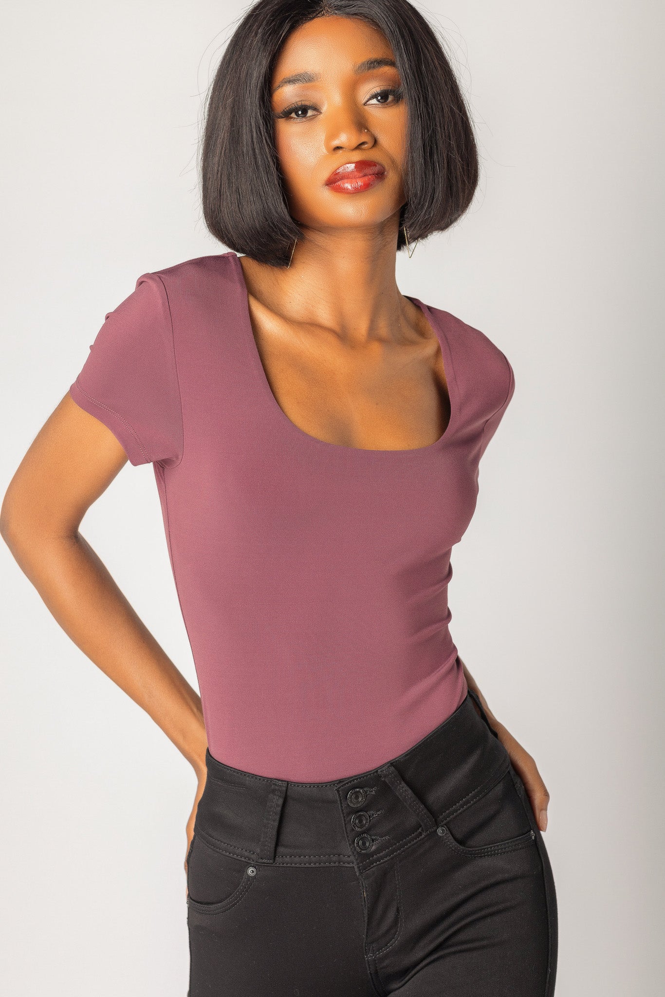 Short Sleeve Scoopneck Bodysuit