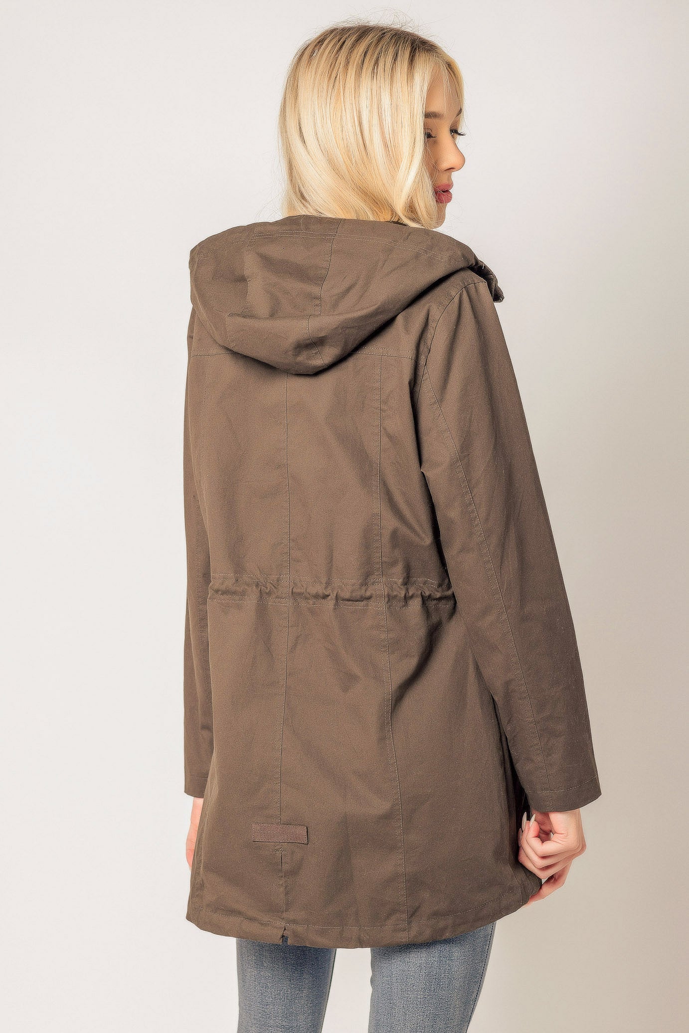 Anorak coton en fini enzyme avec capuchon