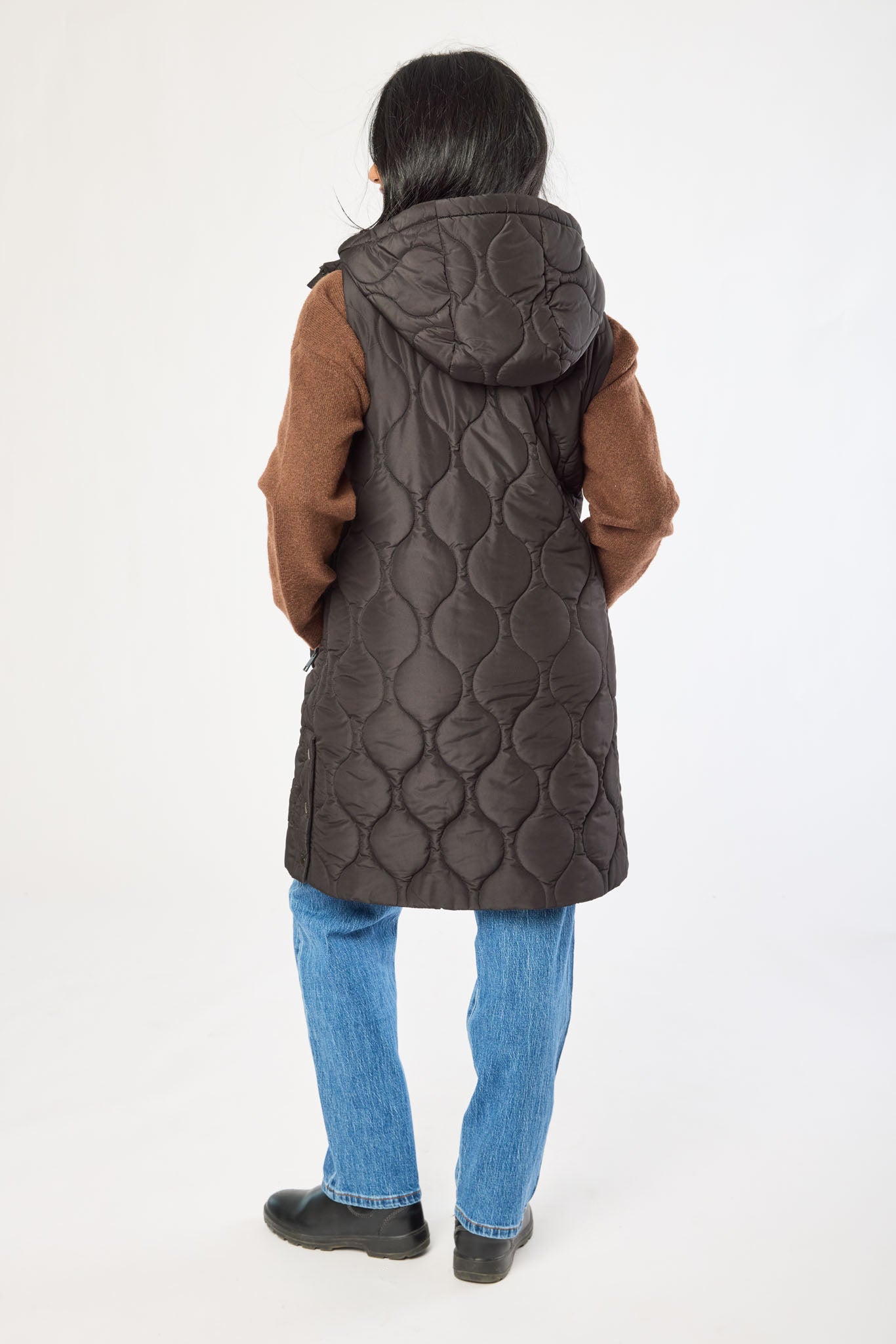 Wave Quilted Hooded Vest