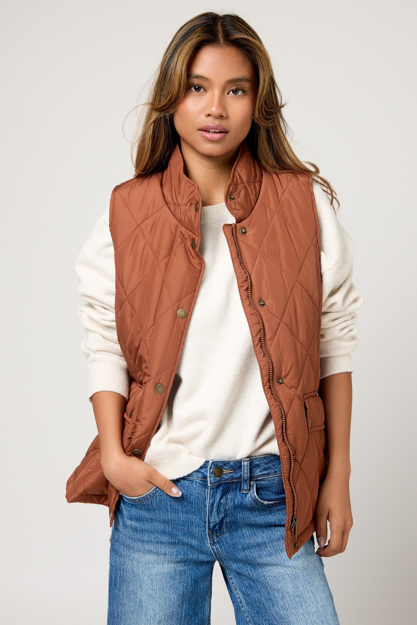 Diamond Quilt Vest with Corduroy Trim & Adjustable Back Tab – Eclipse
