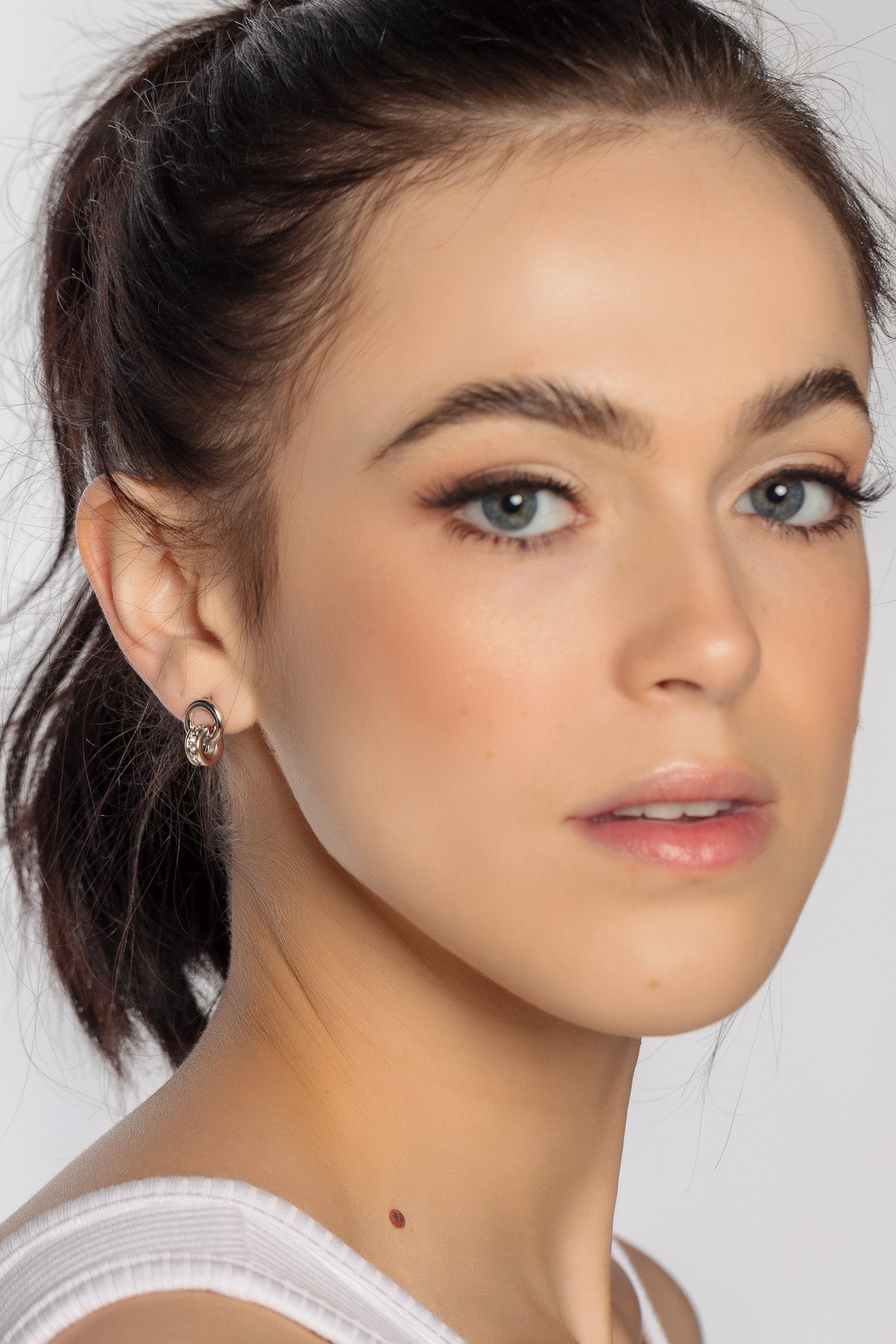 Interlocking Rhinestone Earrings