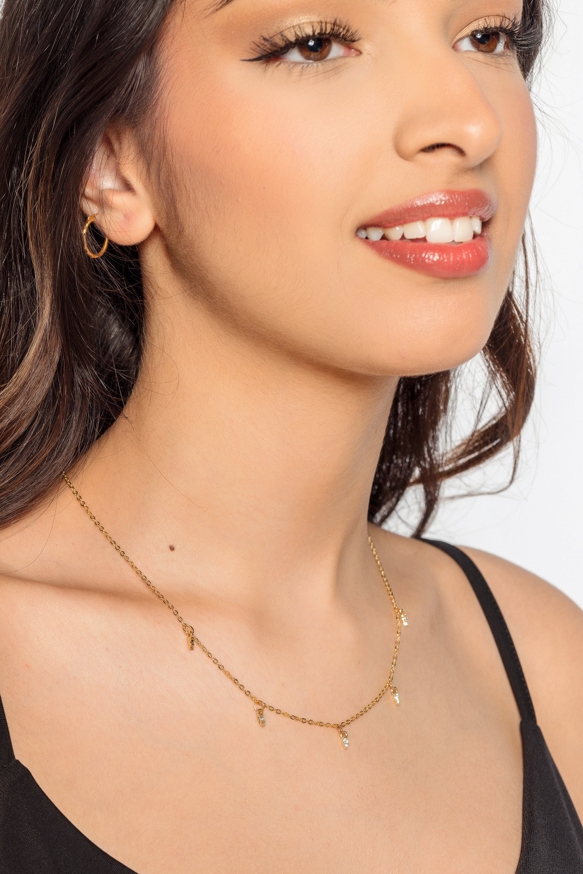 Collier délicat charme pierres du Rhin
