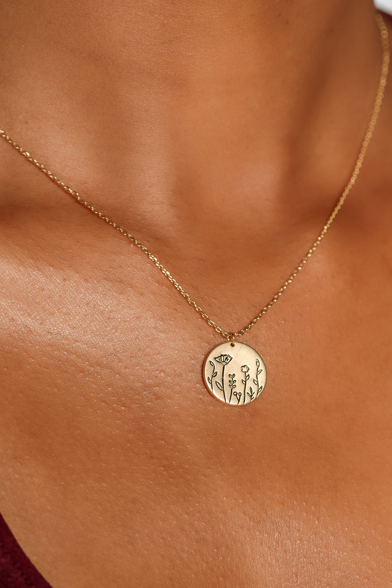 Necklace with Wildflower Circle Pendant