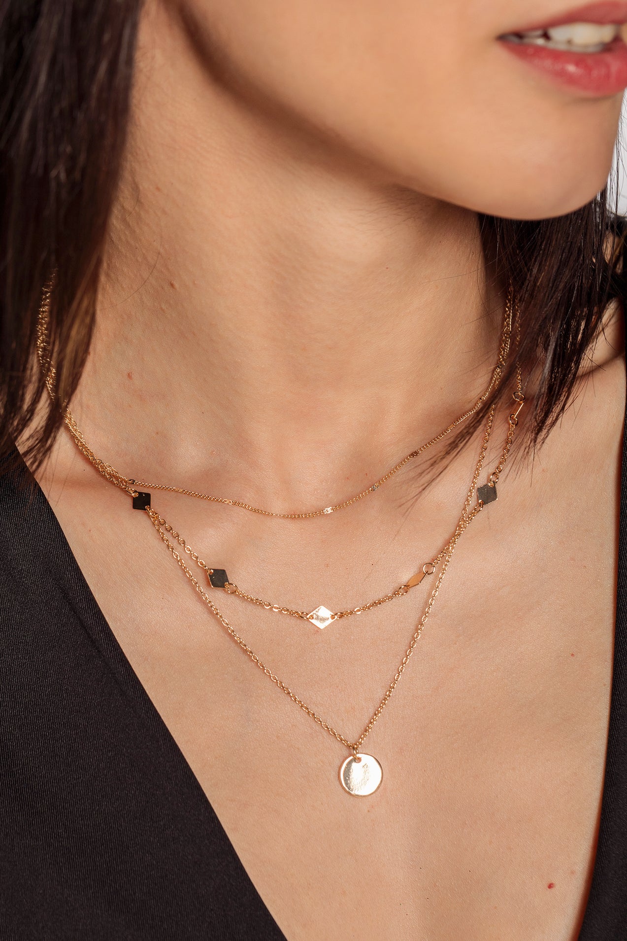 Collier triple brin cercle et diamant