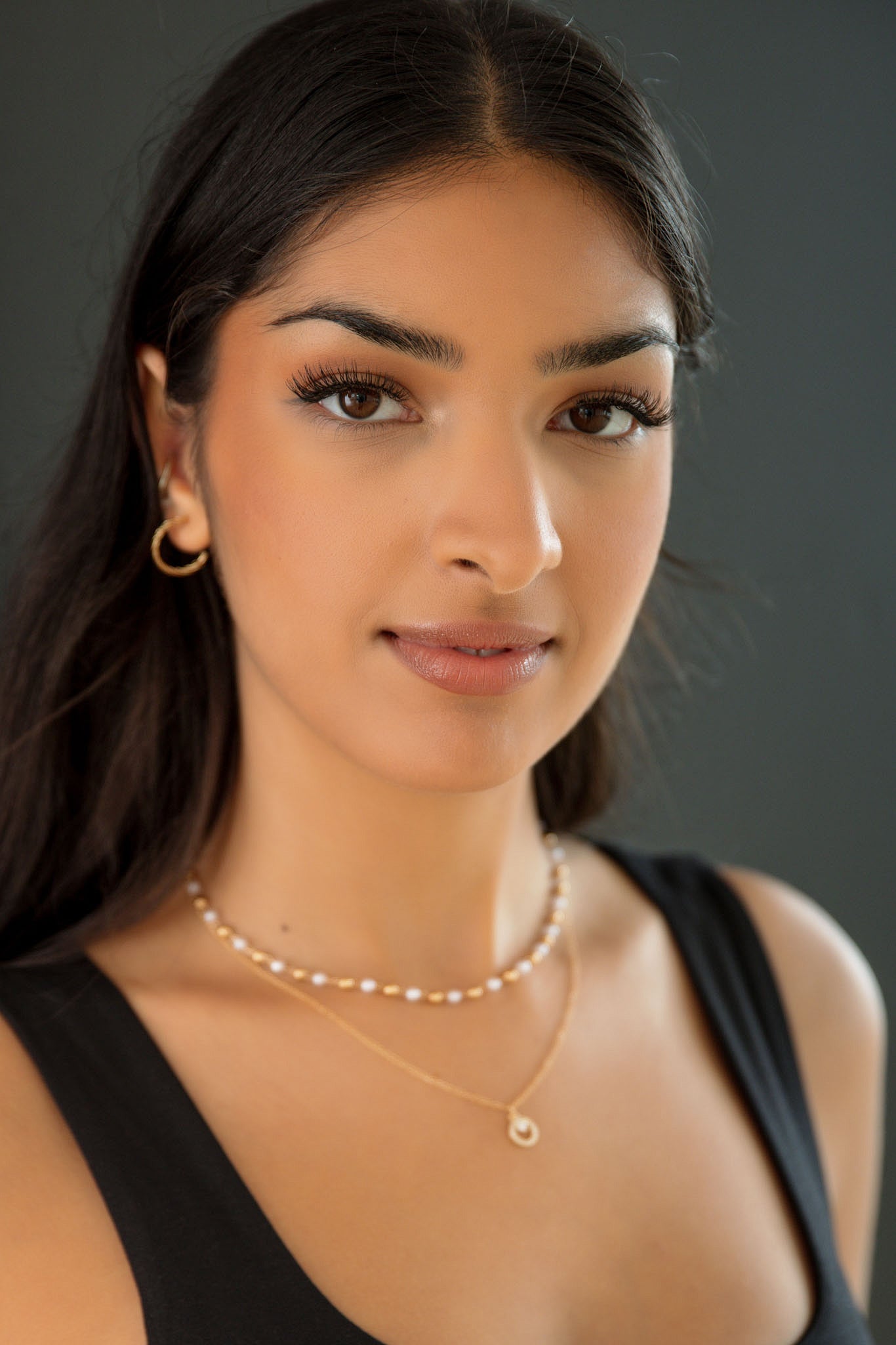 Collier double chaîne avec mini perles et strass