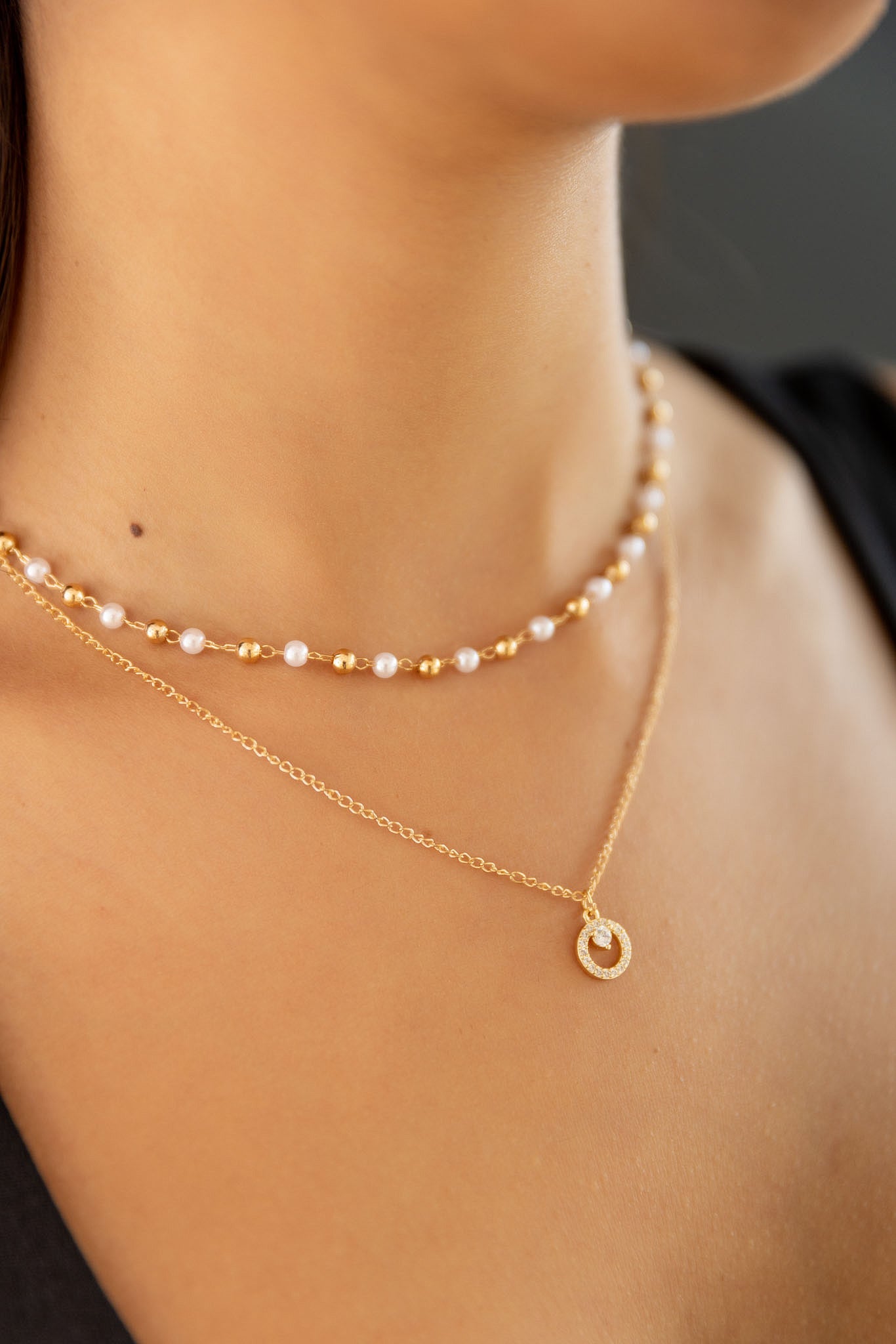 Collier double chaîne avec mini perles et strass