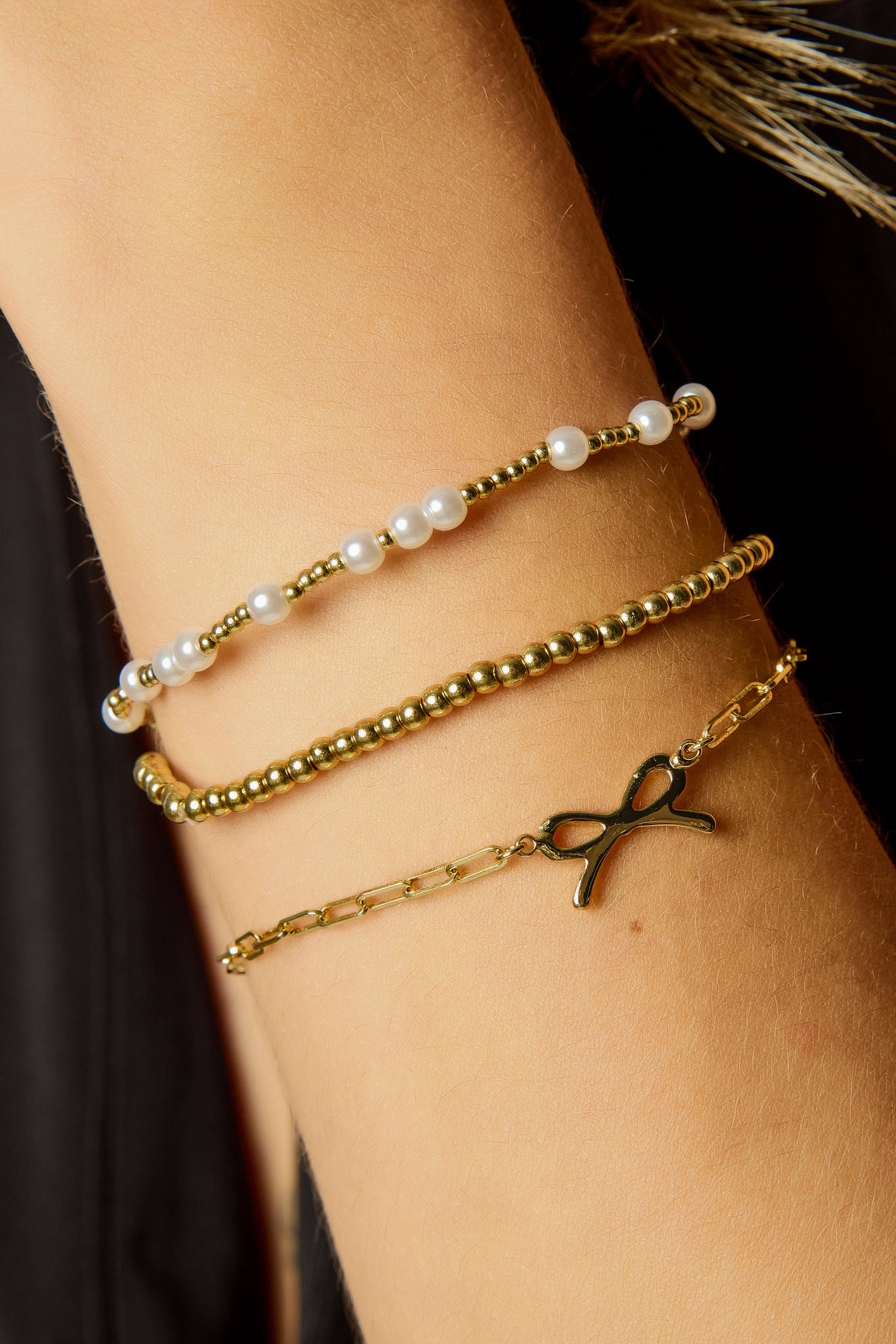 Pearl and Bow Bracelet Stack Set