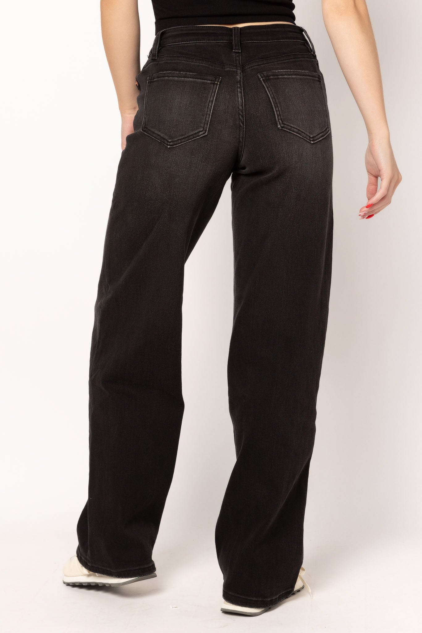 YMI Mid-Rise Wide-Leg Jeans in Black Wash