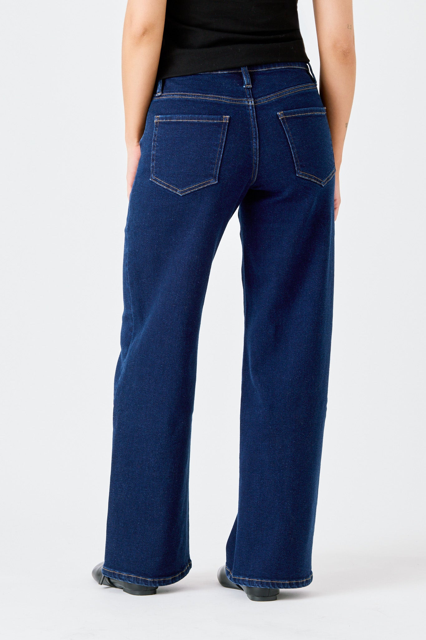 Tattoo "Harper" Rinse Wash Mid-Rise Wide Leg Jean