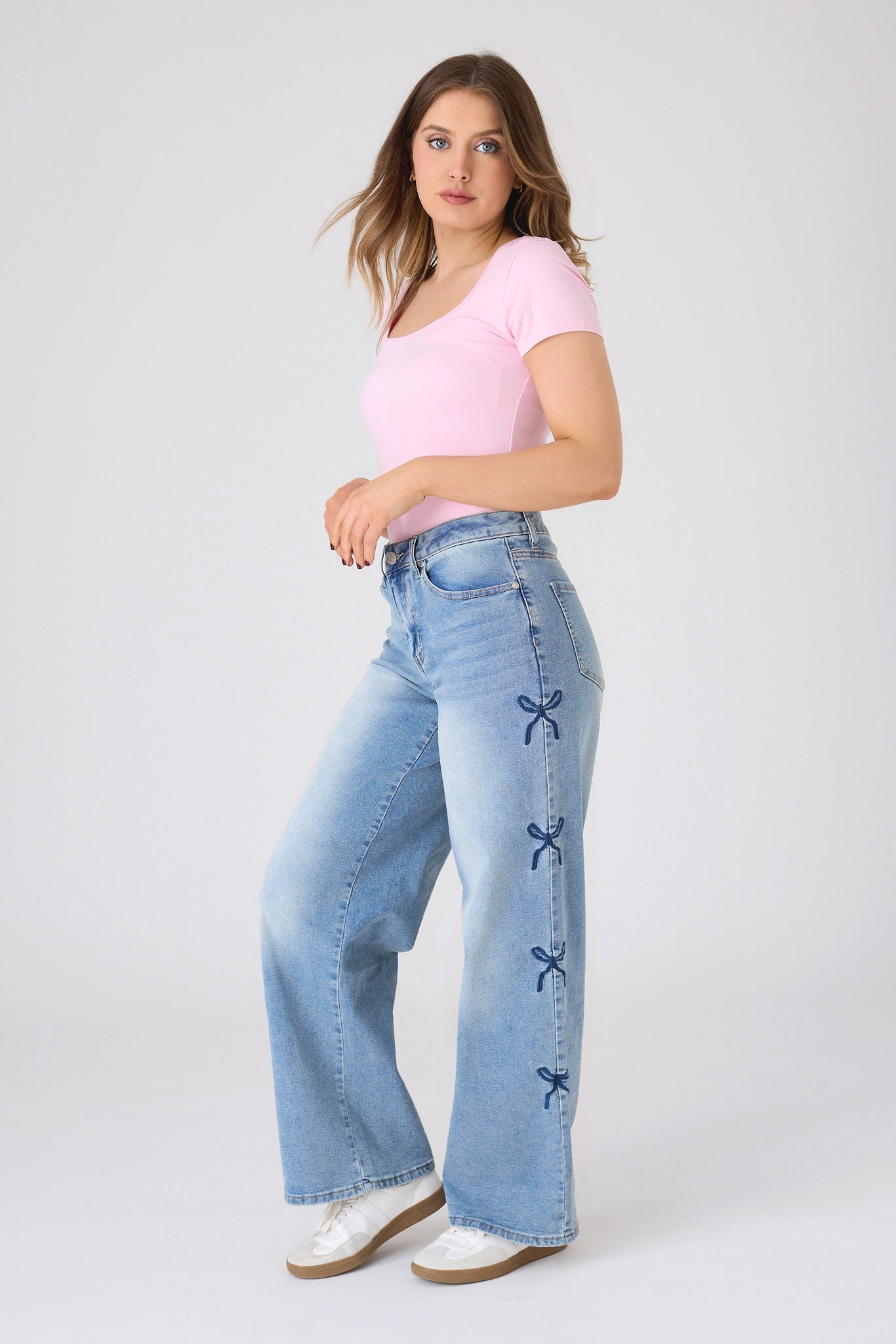 Almost Famous Medium Wash "Ultra 90's" Wide-Leg Jean with Bow Embroidery
