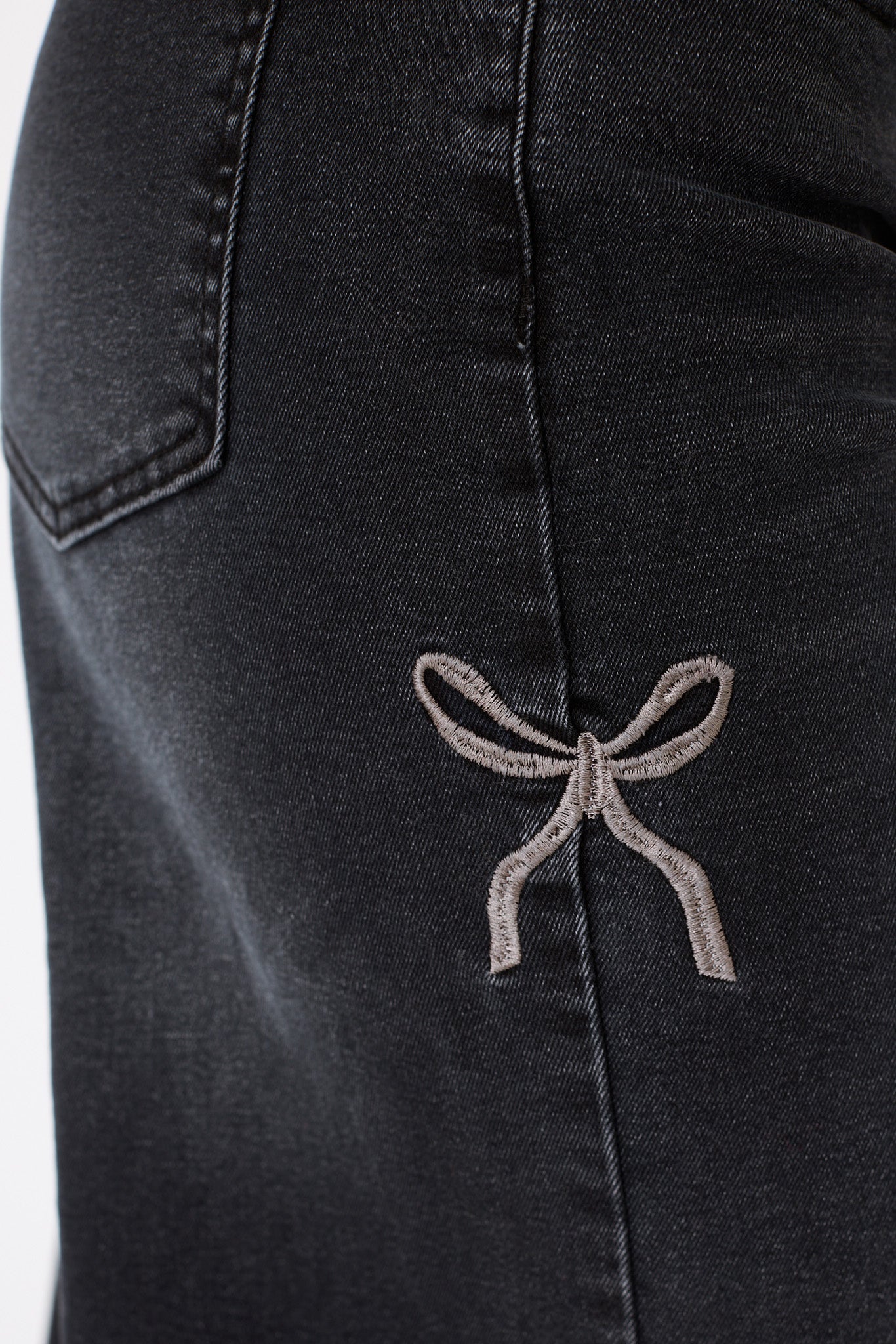 Almost Famous Black "Ultra 90's" Wide Leg Jean with Bow Embroidery