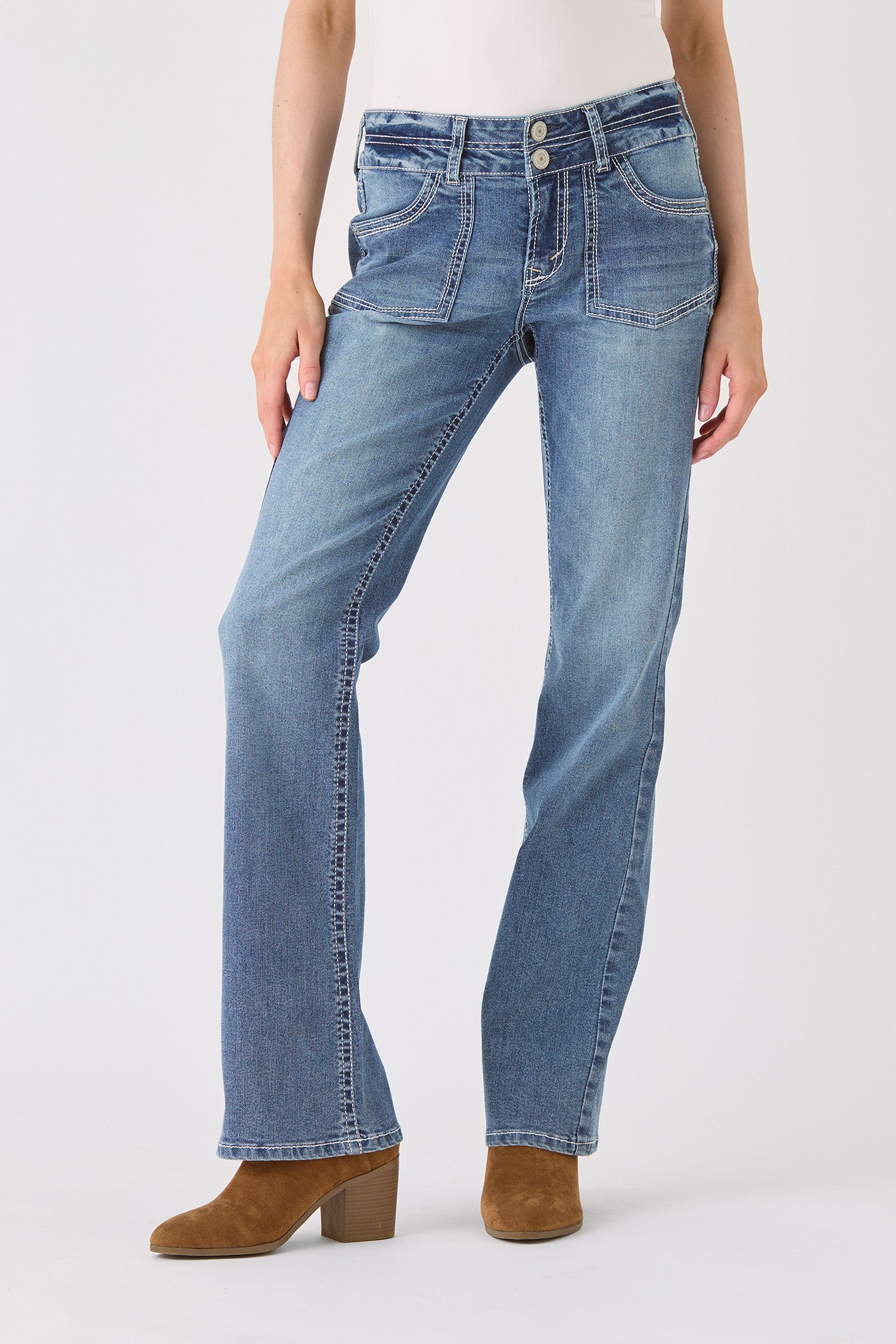 Wallflower Shaina Wash Curvy Bootcut Jean