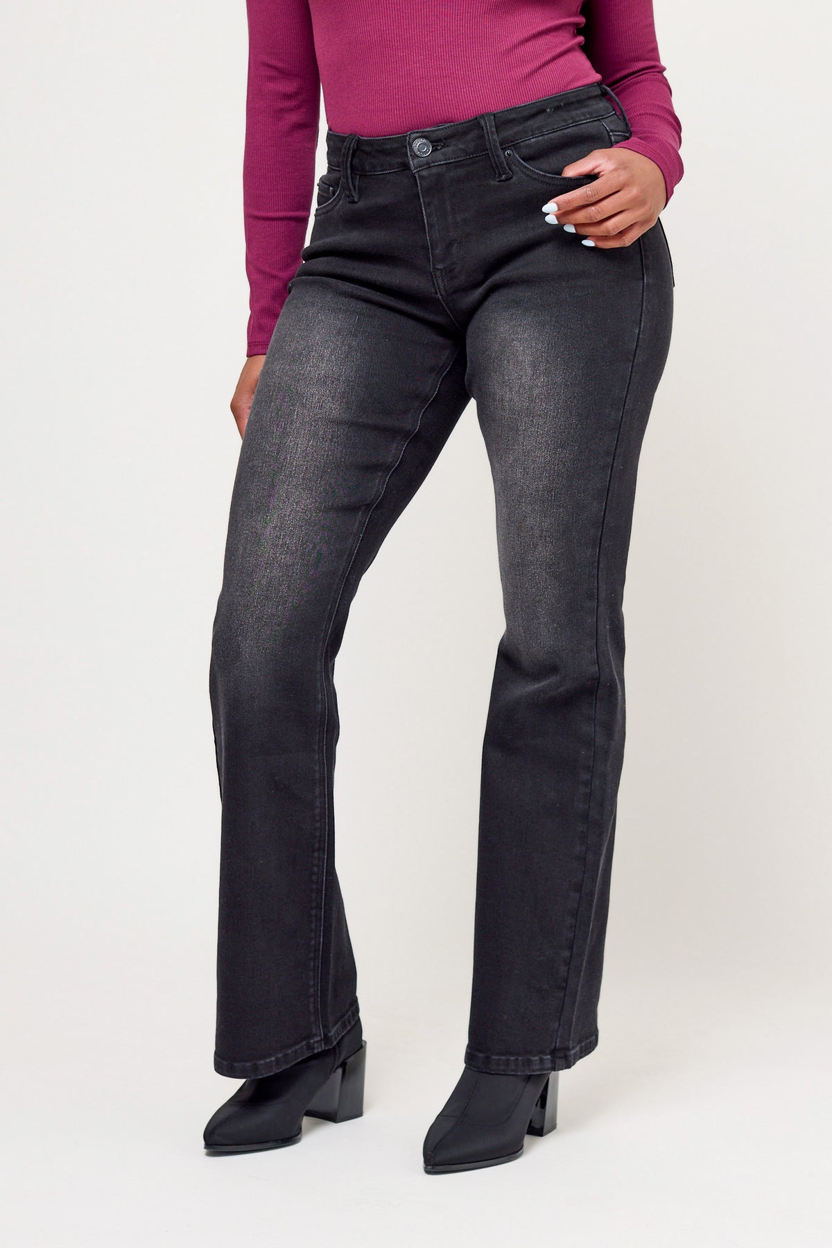 Tattoo Amelia Washed Mid-Rise Bootcut