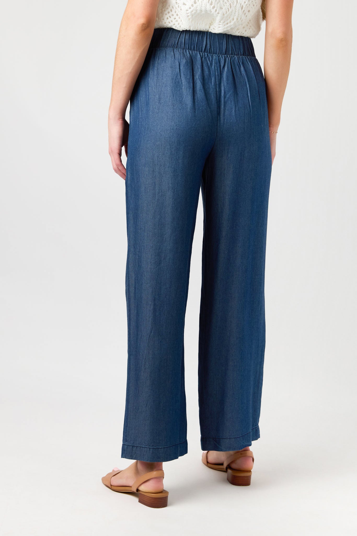 Pantalon à jambe large en chambray avec détail noué