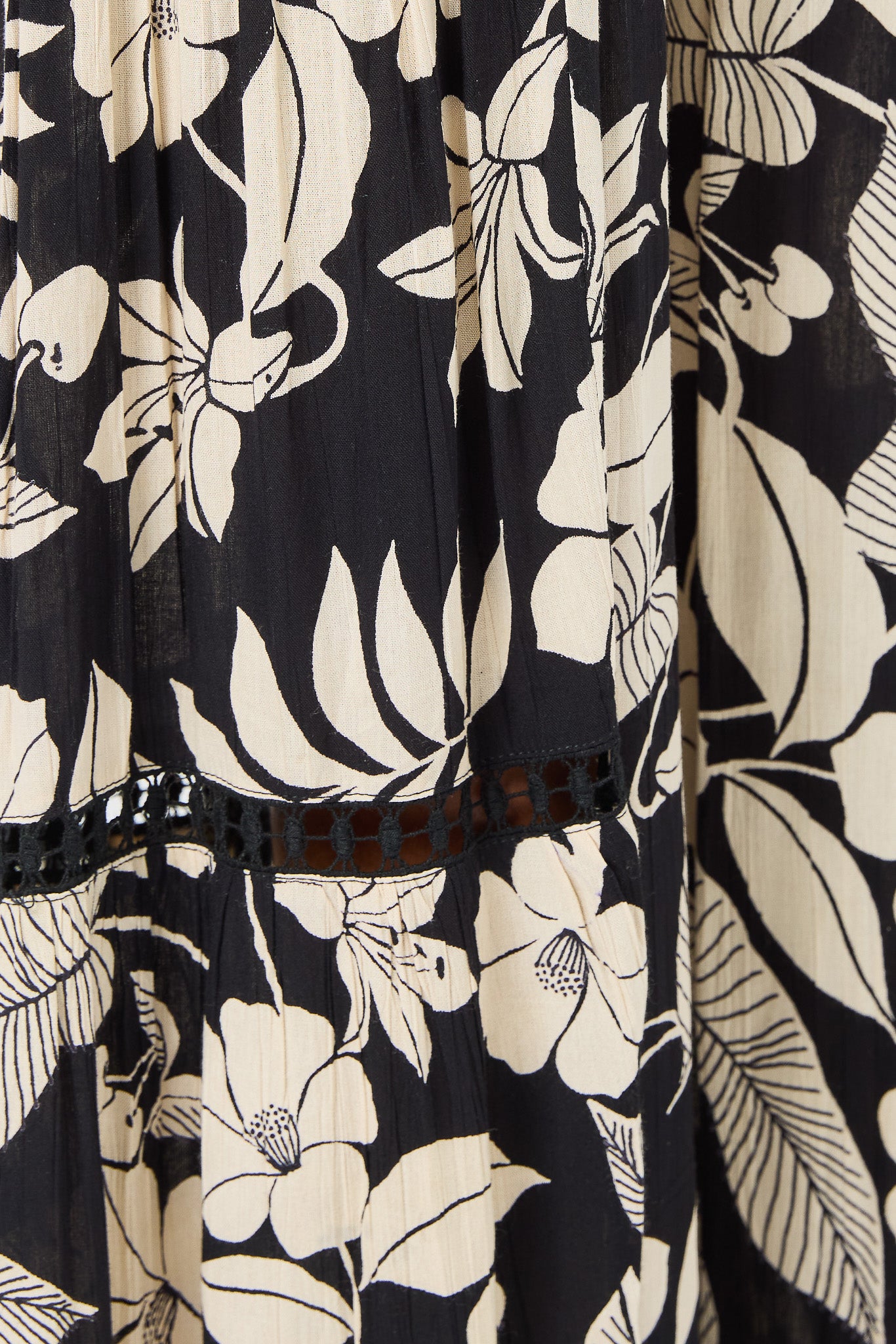 Pantalon large étagé floral tropical avec crochet