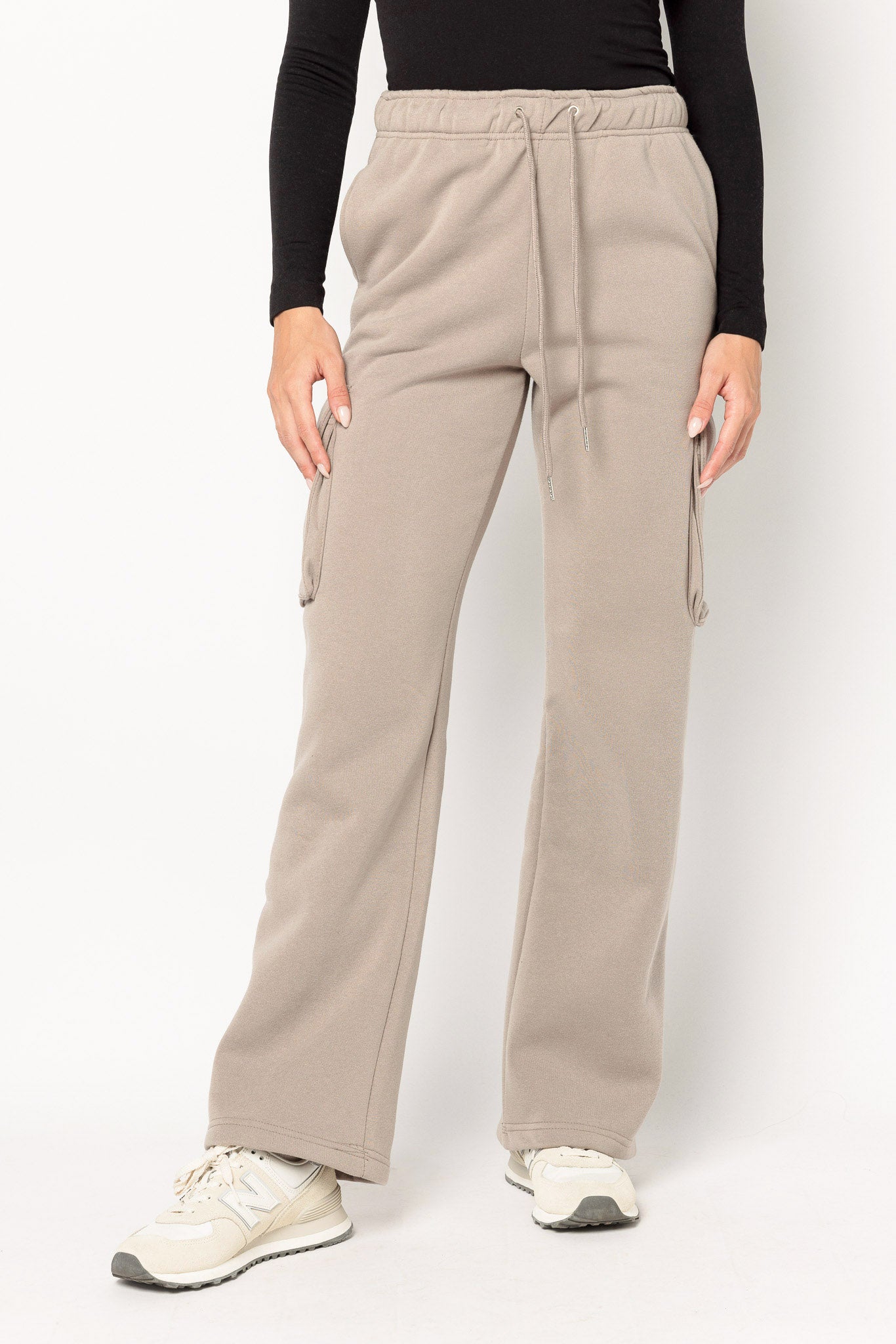 Fleece Wide-Leg Cargo Pant