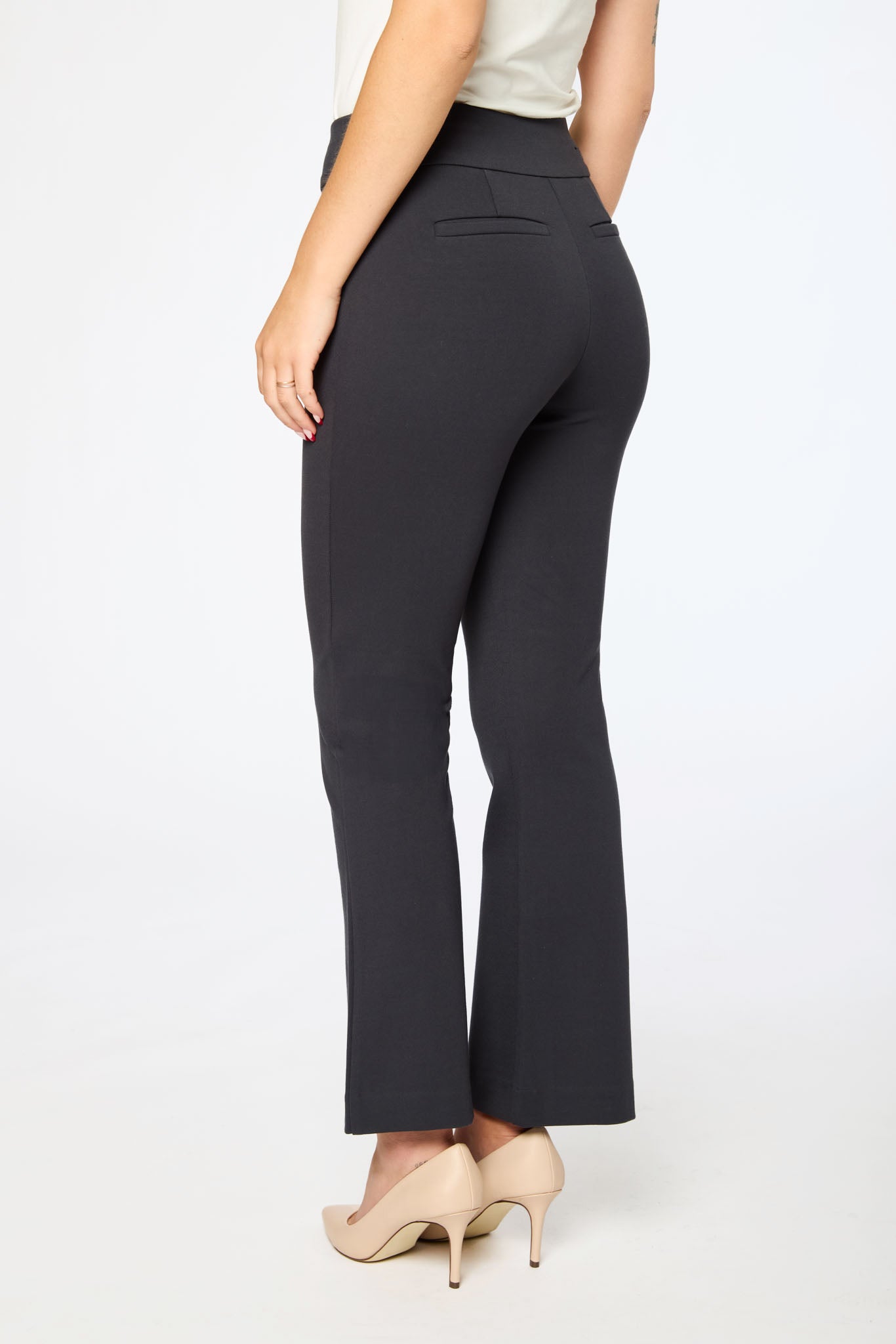 Seriously Slimming Bootcut Pant – Short Inseam