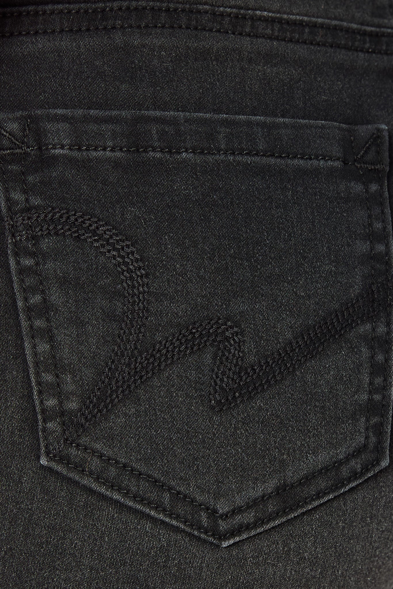 WallFlower Una Wash Sassy High-Rise 3" Short