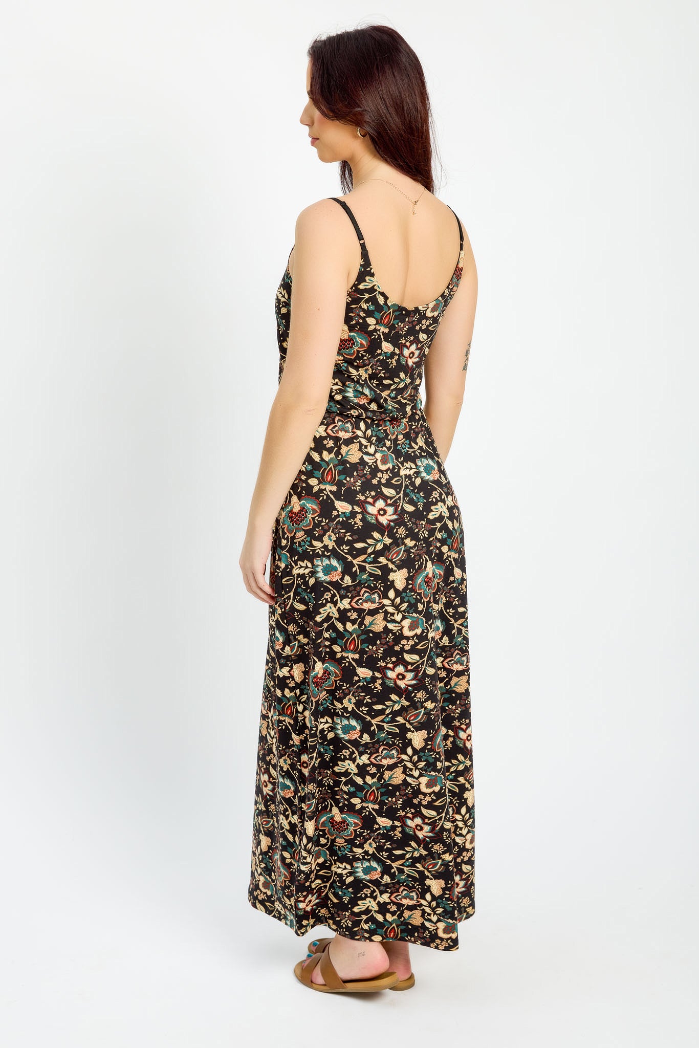 Robe maxi sans manches à motif floral bohème