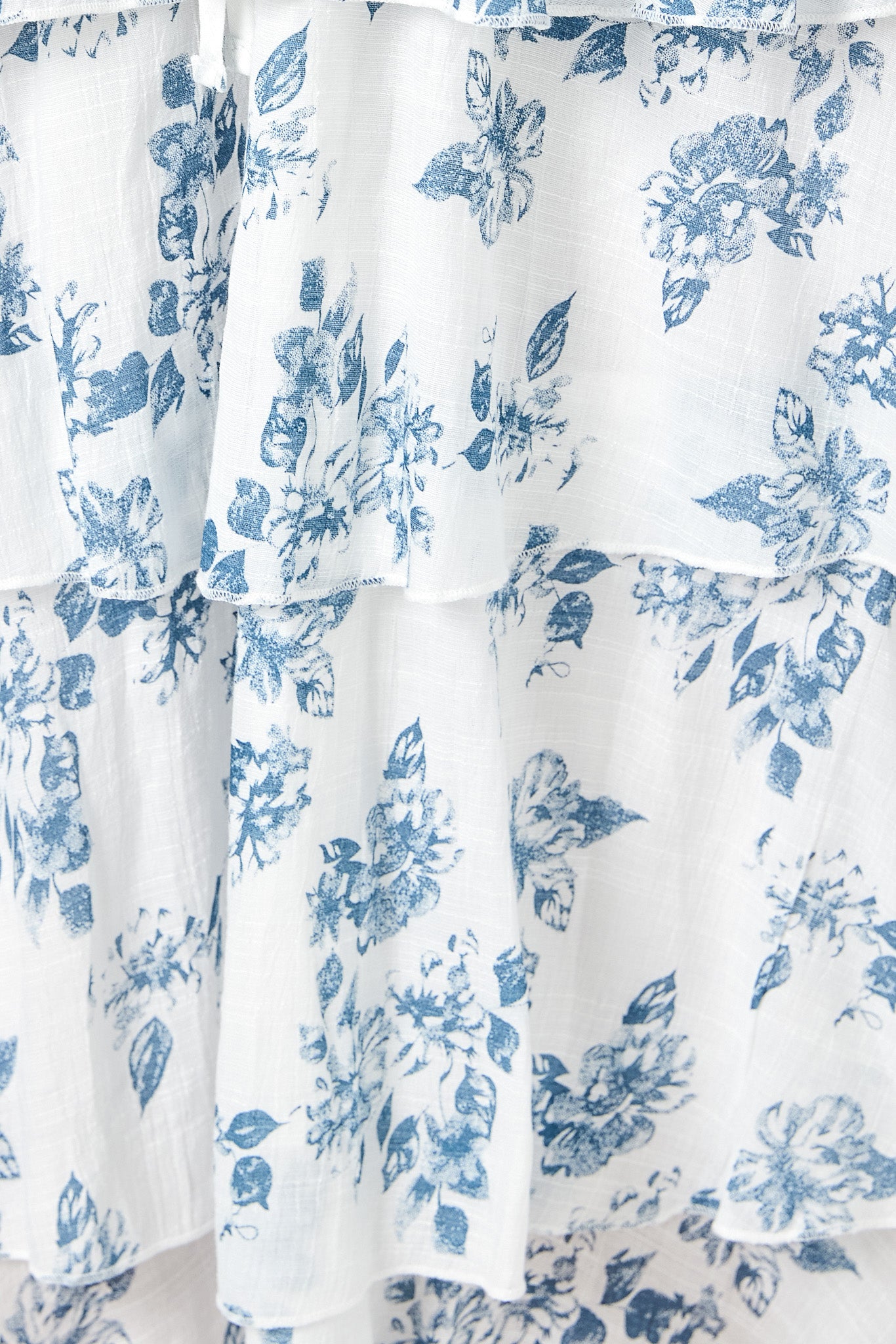 Robe longue sans manches étagée à motif quadrillé floral