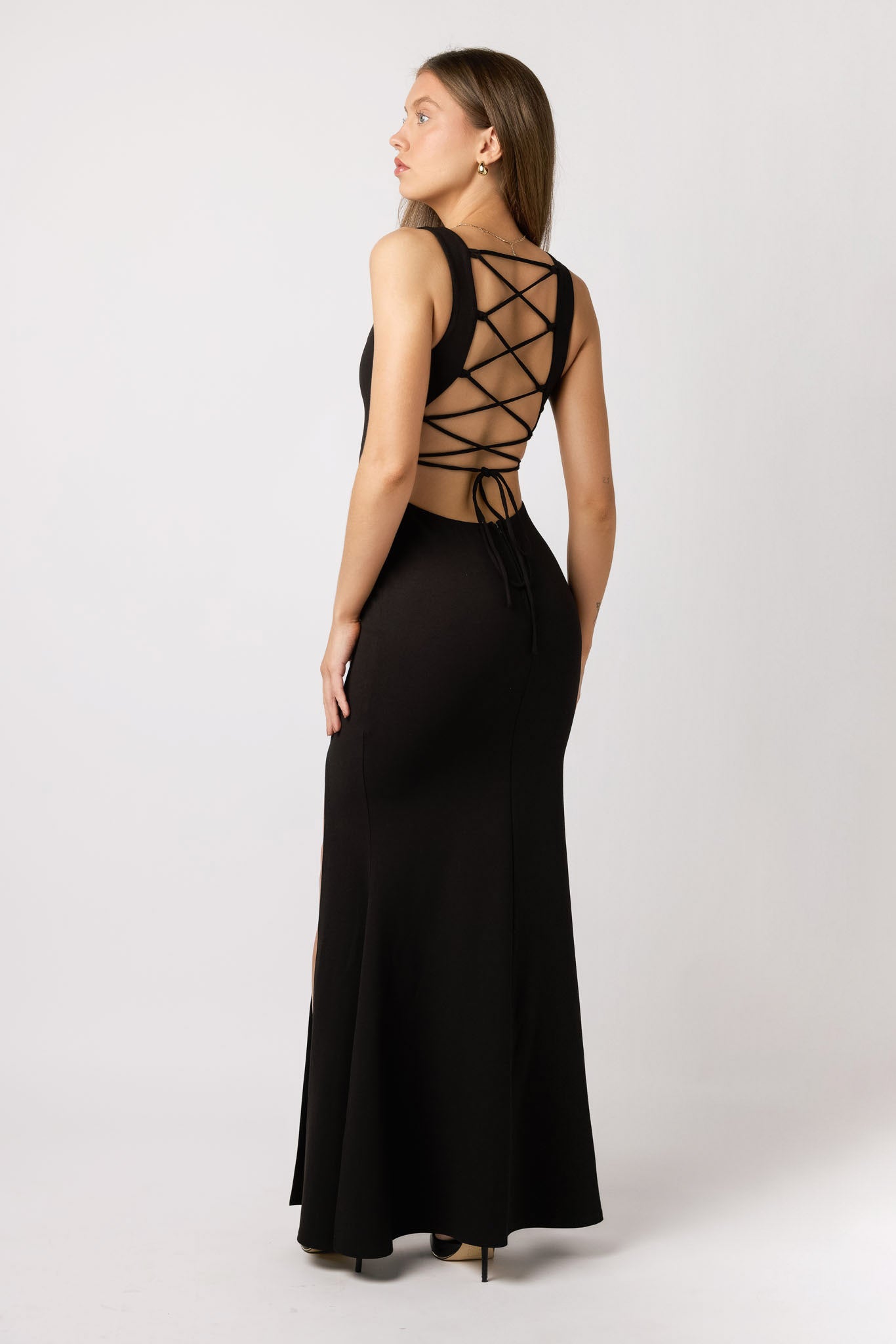 Elegant Lace-Up Slit Mermaid Crepe Dress