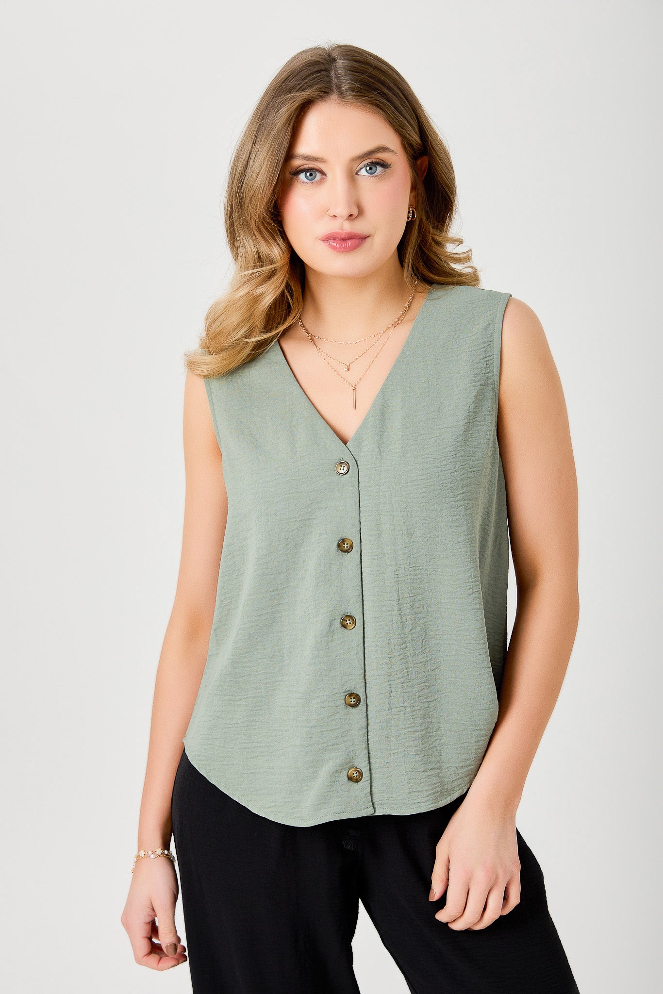 Airflow V-Neck Sleeveless Blouse with Buttons