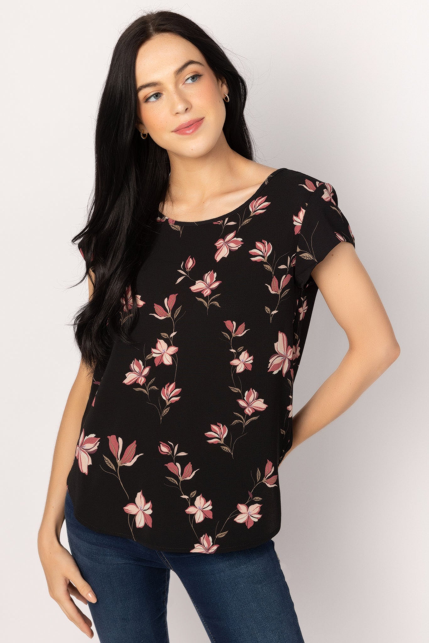 Only Floral Woven Tee with Back Zipper