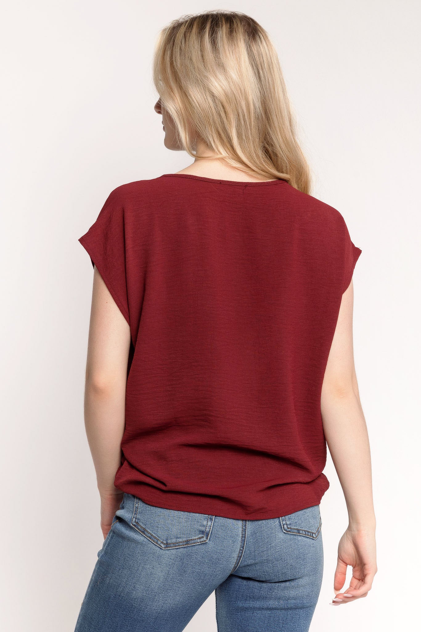 Airflow Twisted Hem Blouse